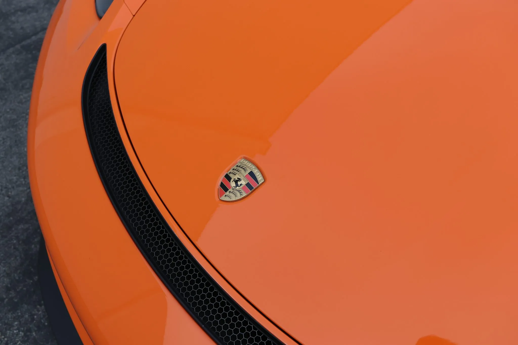 2021 Porsche 718 Cayman GT4 in Pastel Orange