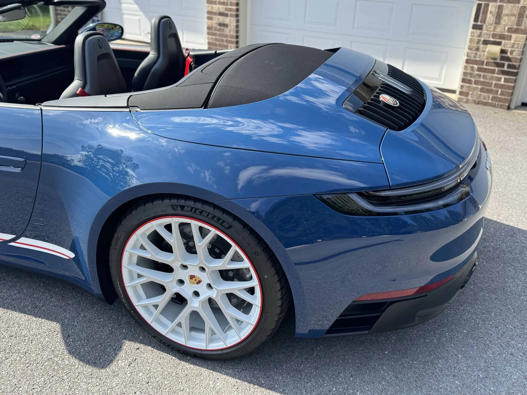 2023 Porsche 911 Carrera GTS Cabriolet America Edition in Azure Blue
