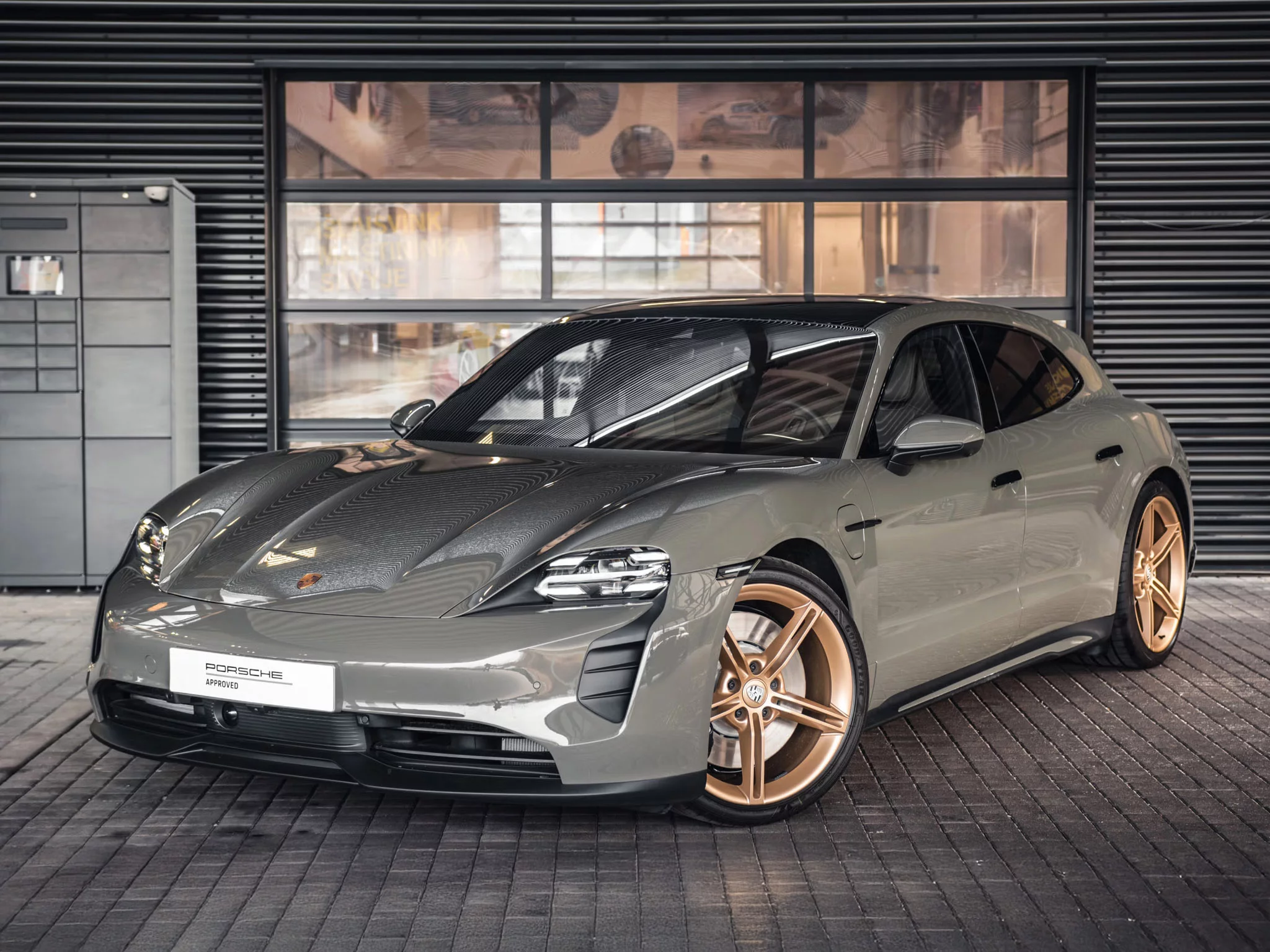 Porsche Taycan Sport Turismo in Alex Grey