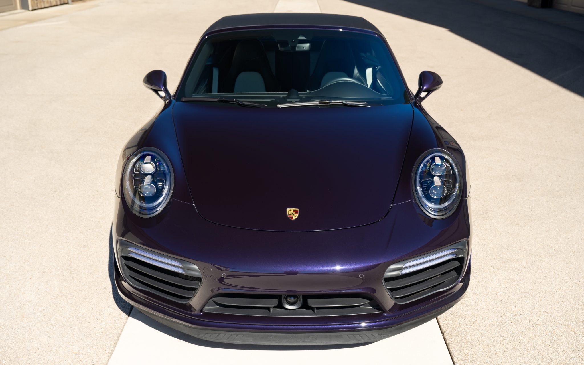 2019 Porsche 911 Turbo S Cabriolet In Viola Metallic
