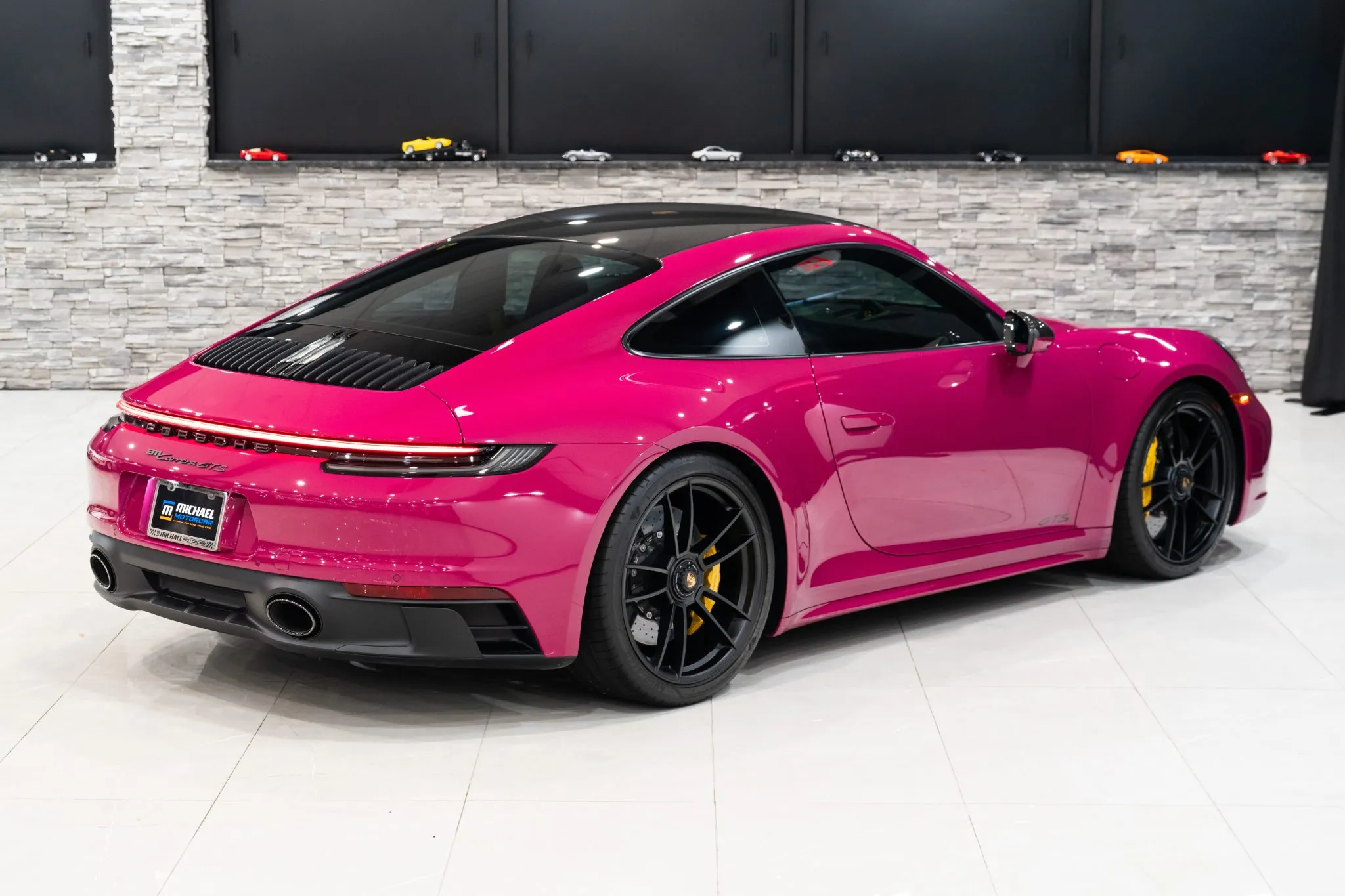 2022 Porsche 911 Carrera GTS Coupe Lightweight in Ruby Star