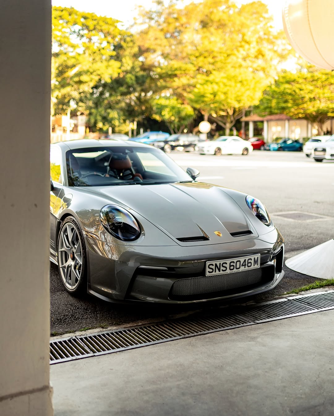 2024 Porsche 911 S/T in Felsengruen Metallic