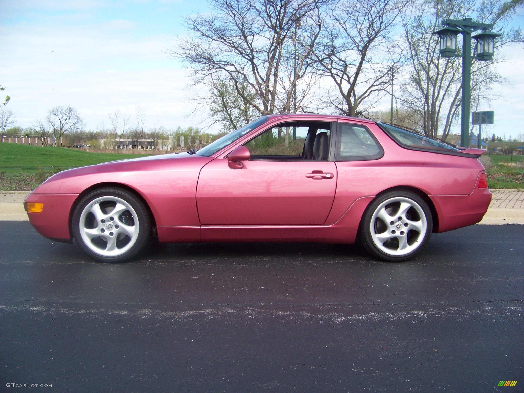 1993 Porsche 968 Coupe in Rhodamine Red Metallic