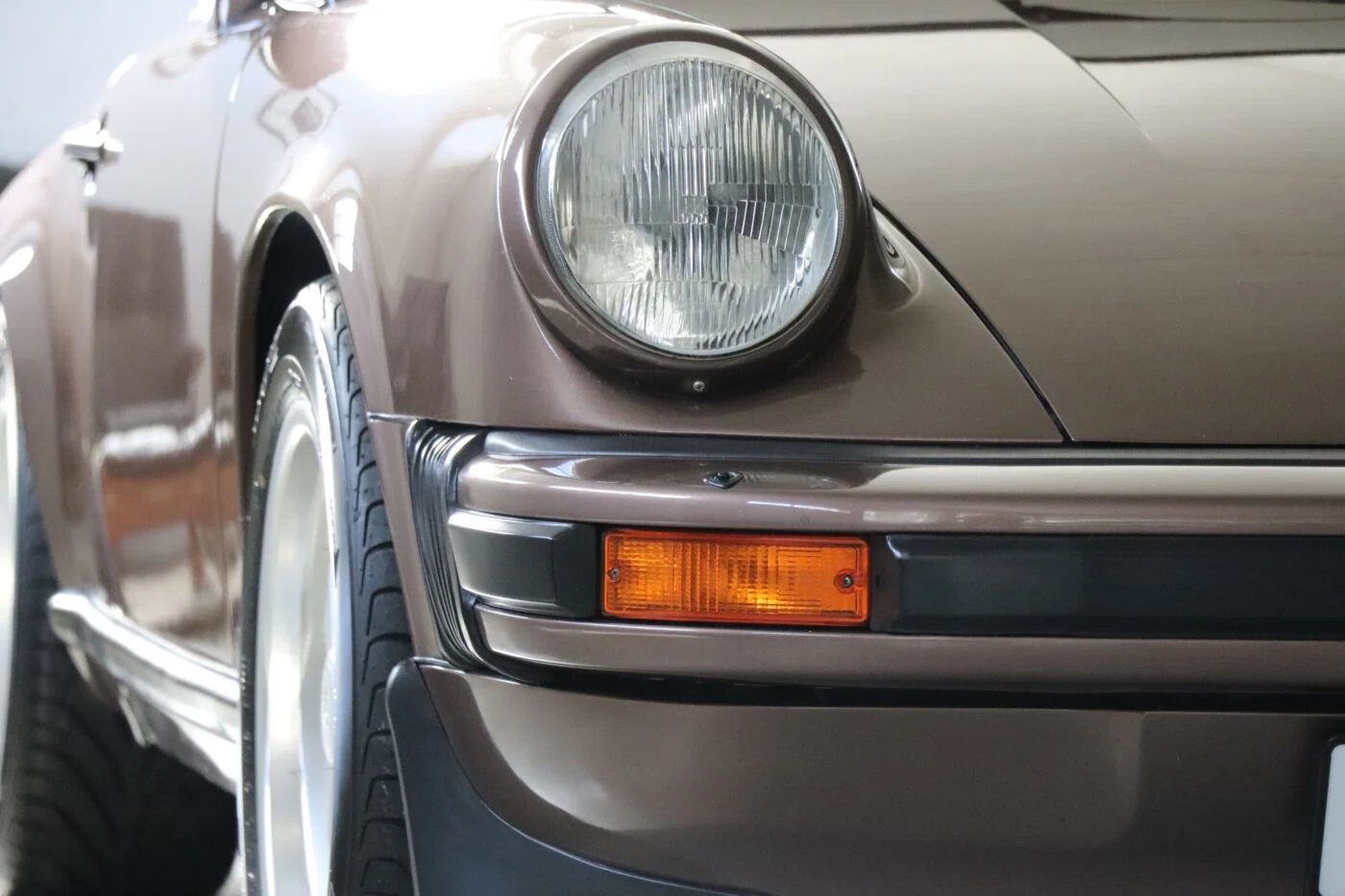 1978 Porsche 911 SC Coupé in Brown Copper Diamond