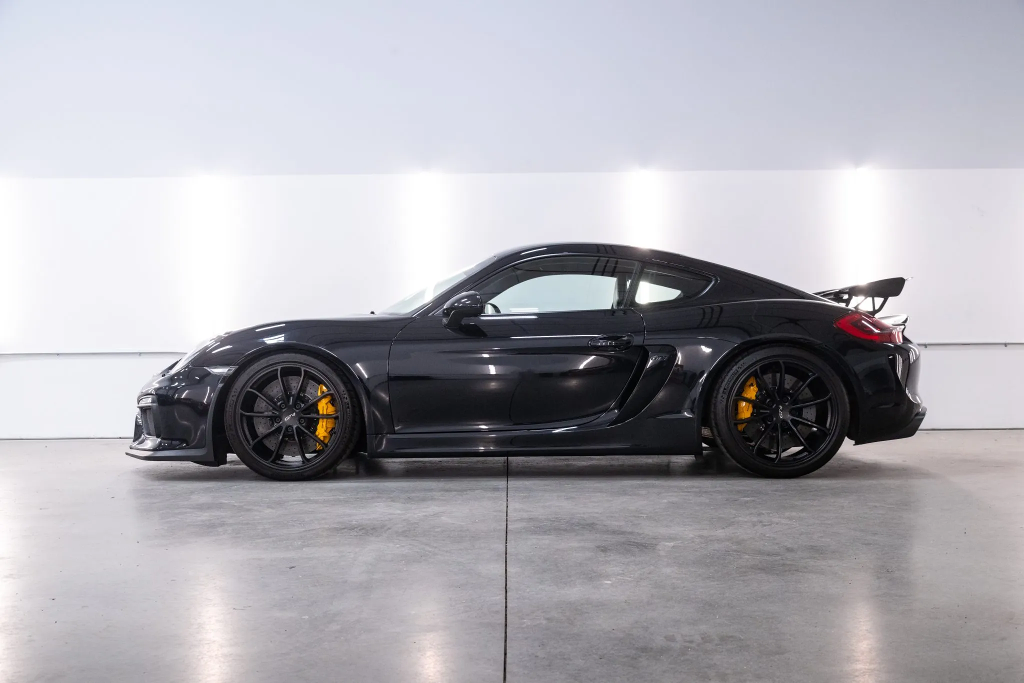 2016 Porsche Cayman GT4 in Jet Black Metallic