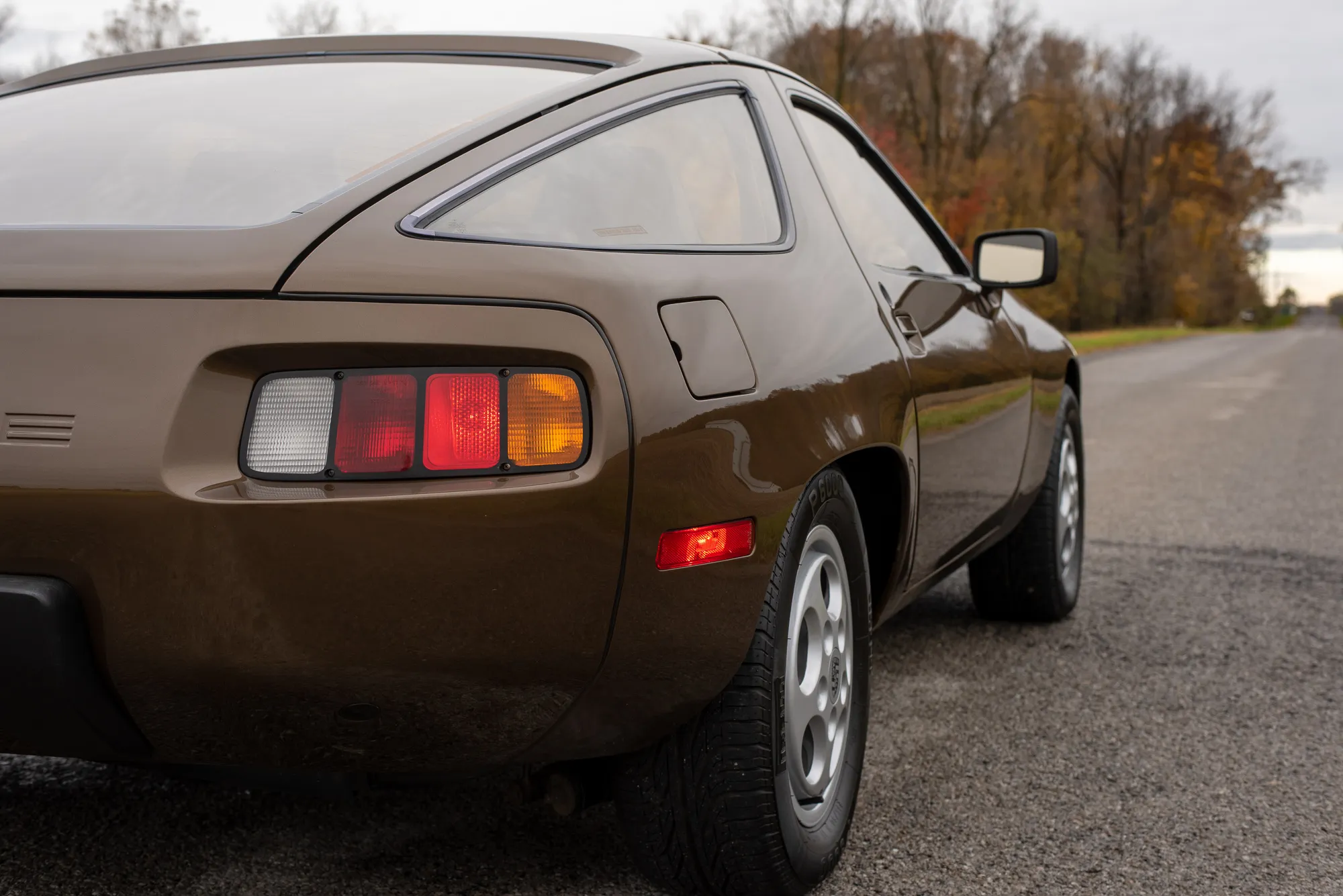 1979 Porsche 928 In Tobacco Metallic