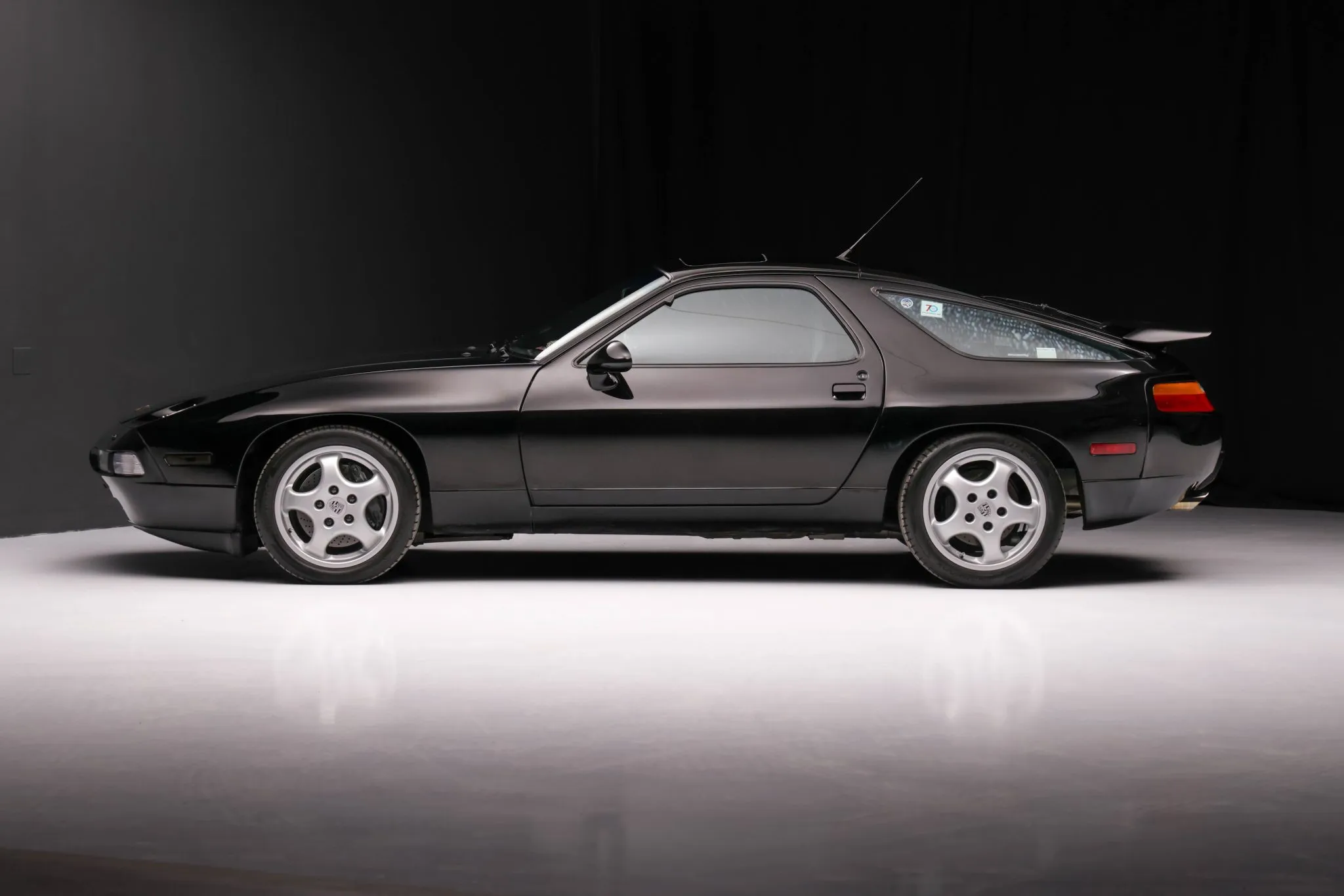 1993 Porsche 928 GTS in Black