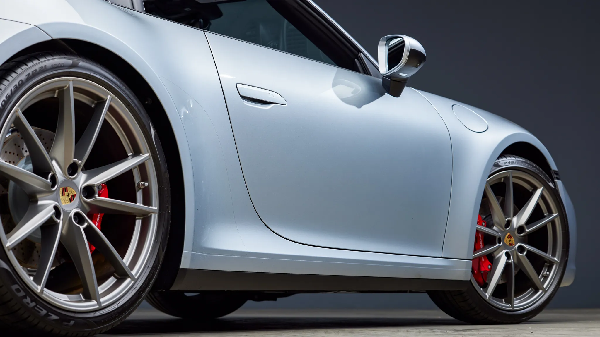 2020 Porsche 911 Carrera S Cabriolet in Dolomite Silver Metallic