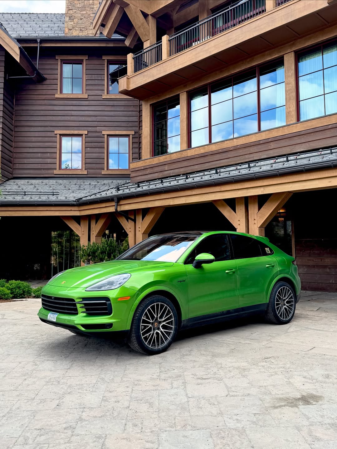 2025 Porsche Cayenne Coupe in Java Green Metallic