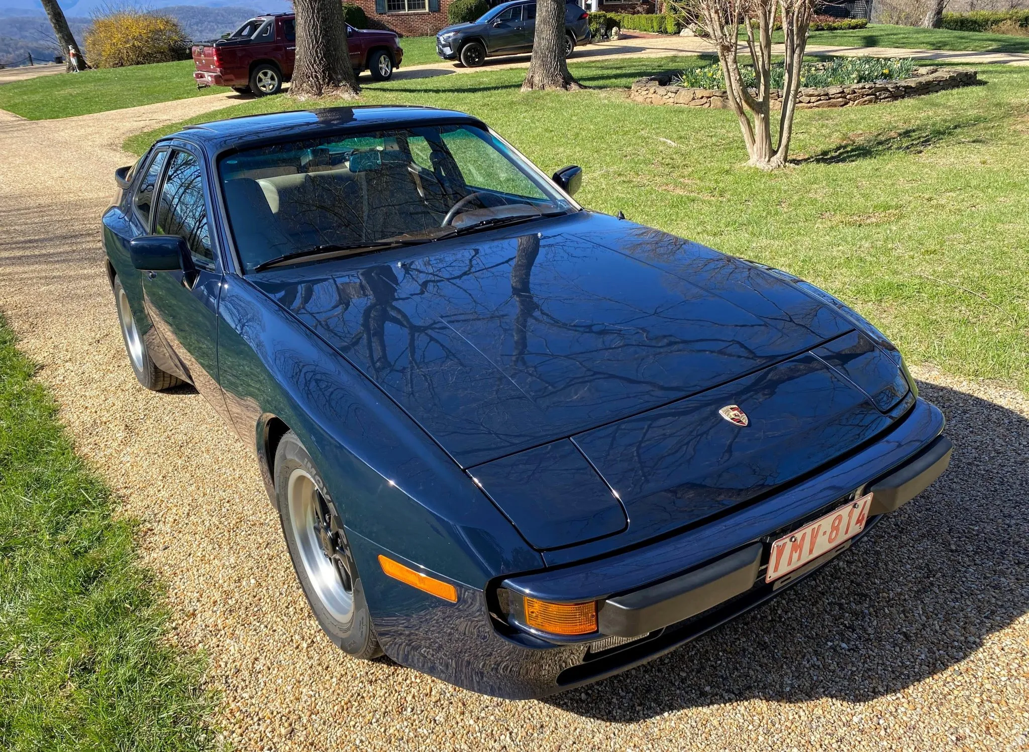 1983 Porsche 944 in Copenhagen Blue