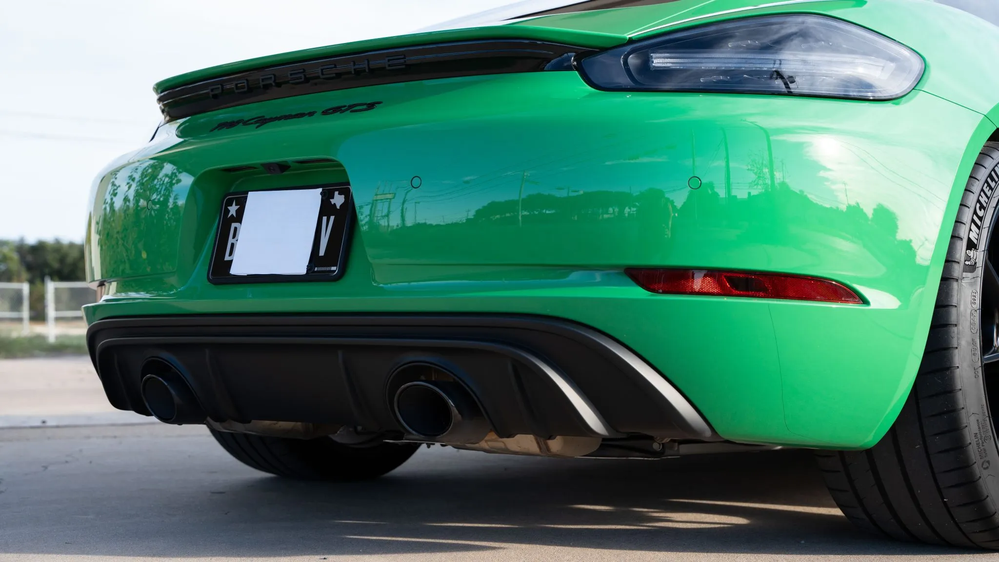 2023 Porsche 718 Cayman GTS 4.0 in Python Green