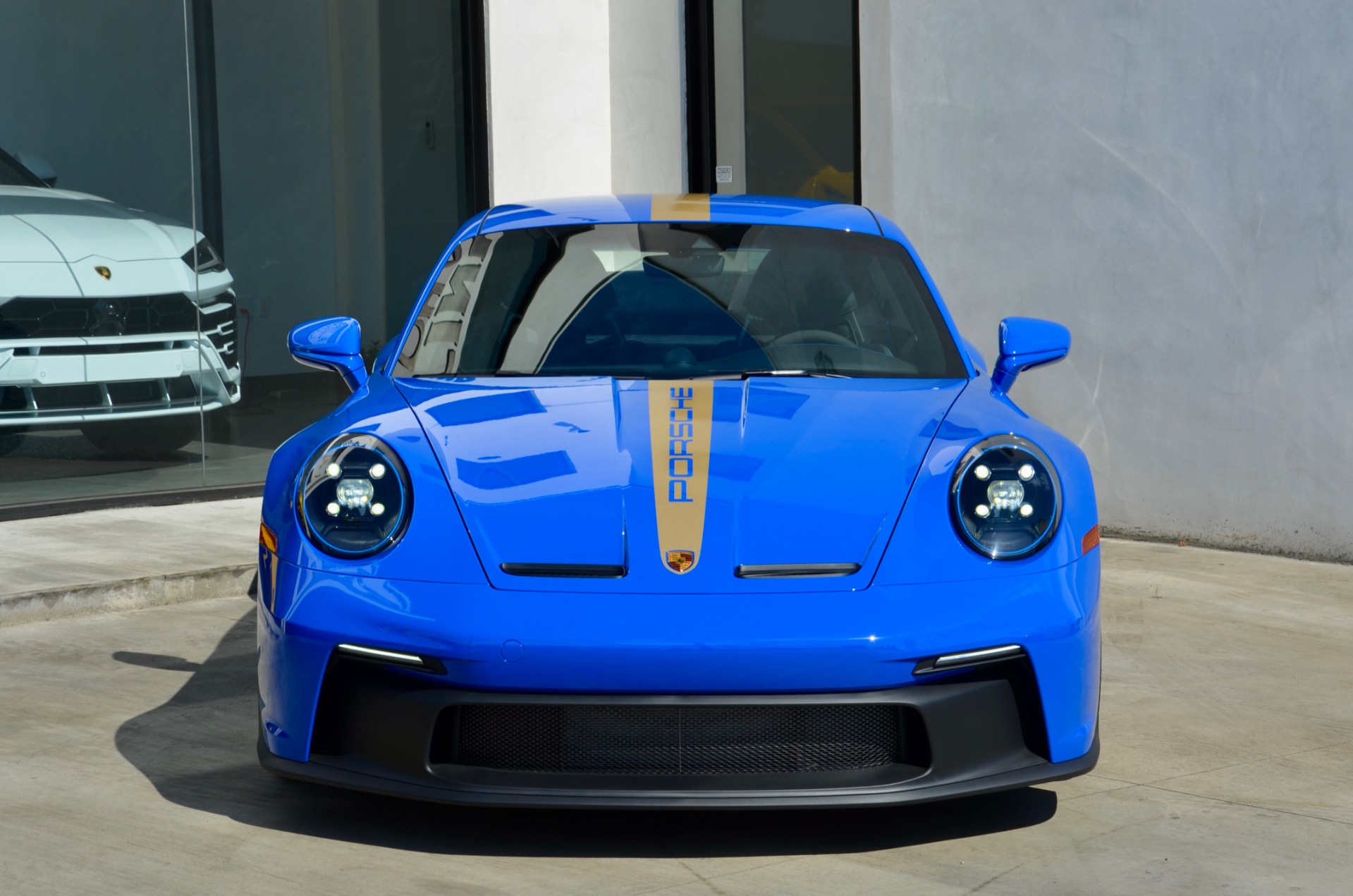 2022 Porsche 911 GT3 in Club Blau