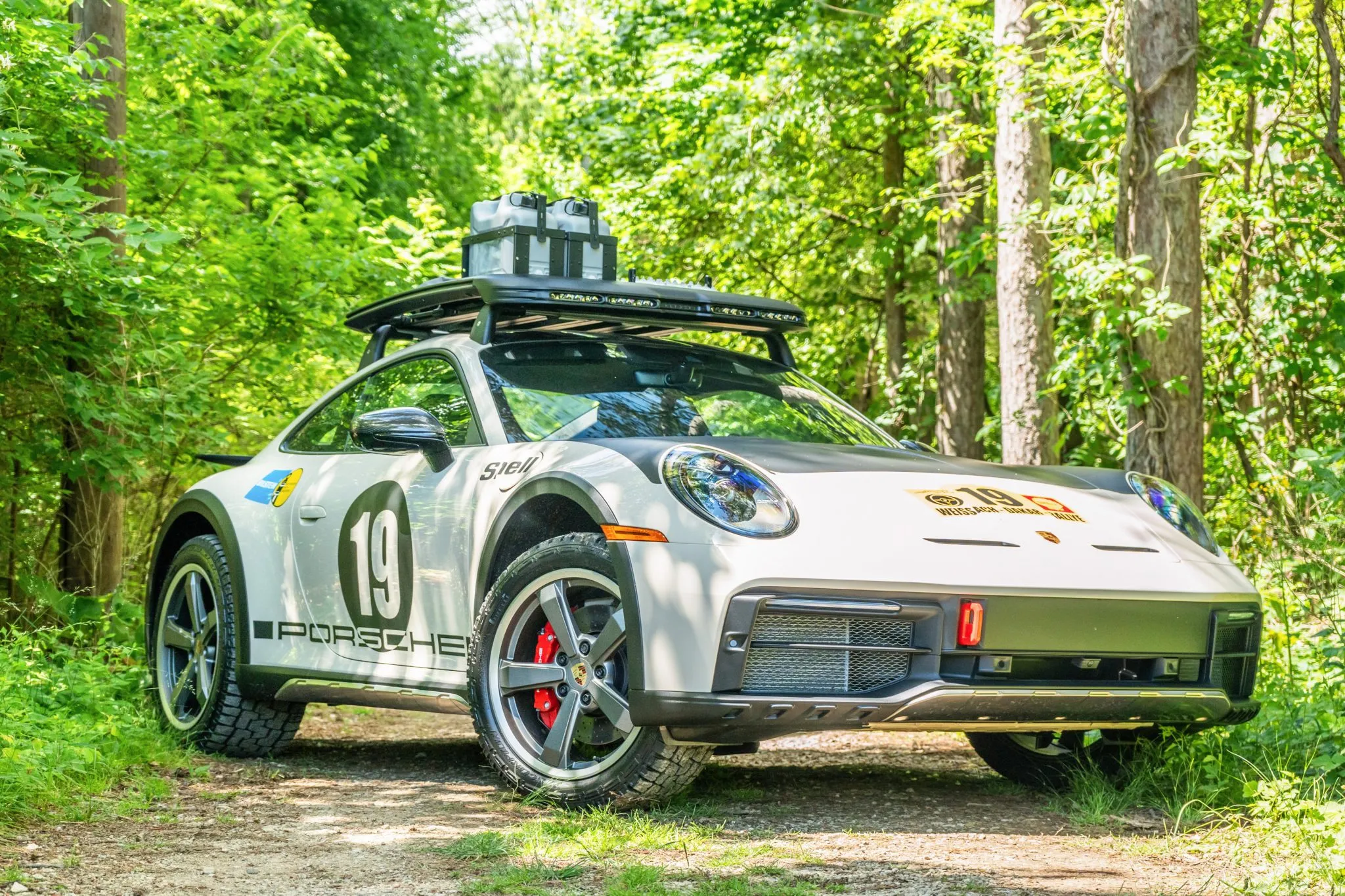 2024 Porsche 911 Dakar in Creme White