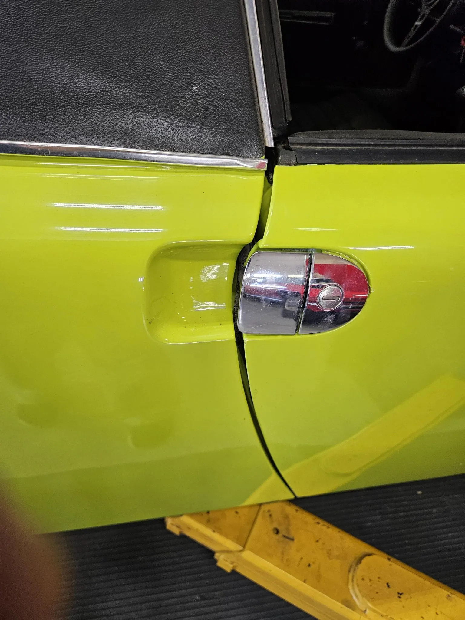 1974 Porsche 914 2.0 in Ravenna Green
