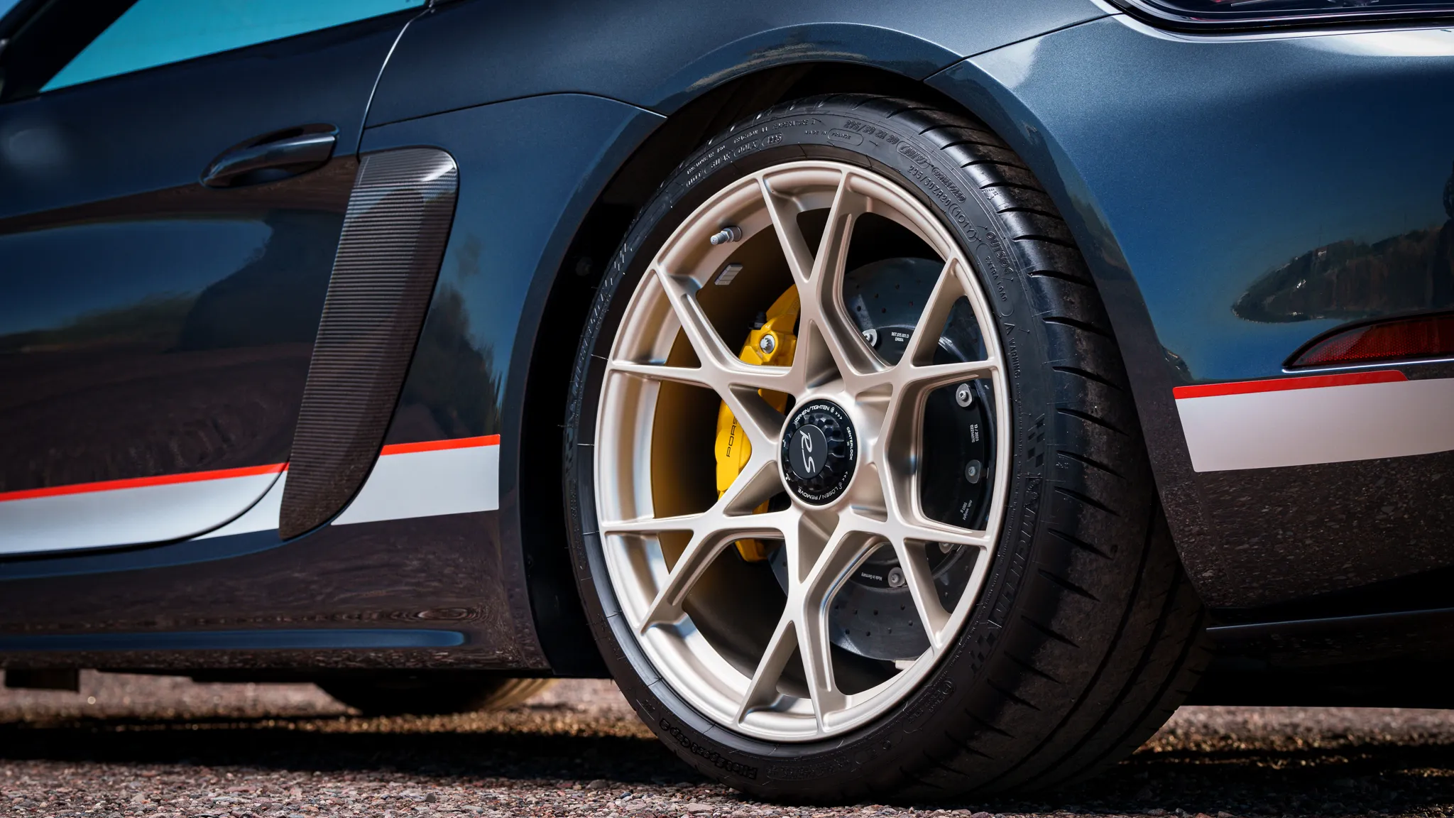 2023 Porsche 718 Cayman GT4 RS Weissach in Carbon Steel Grey Metallic