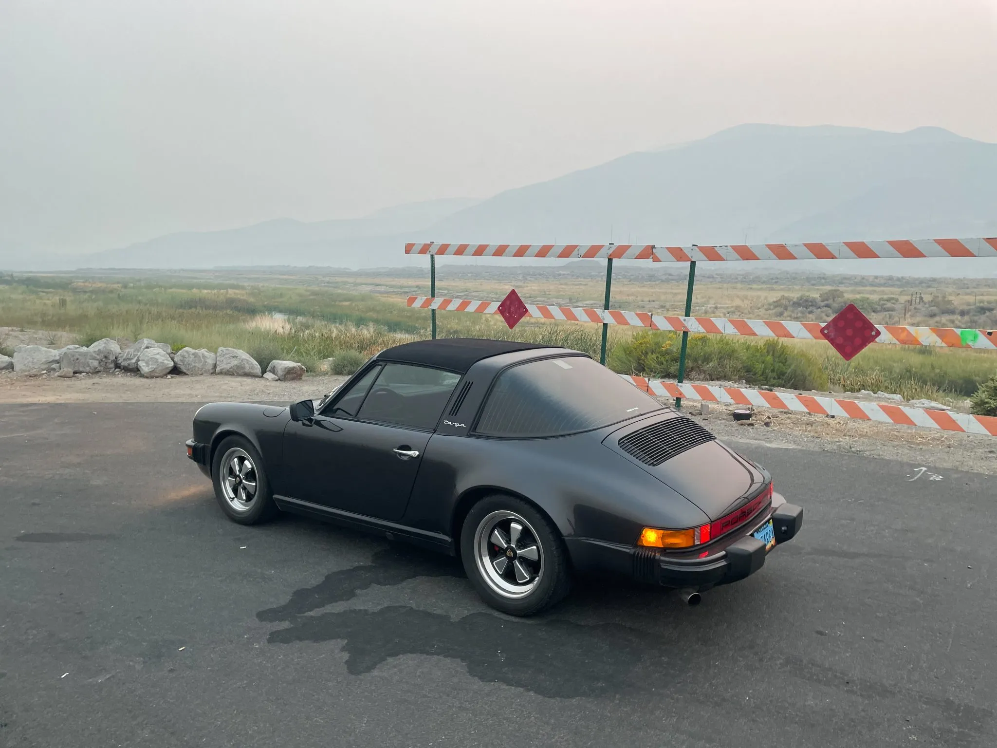 1986 Porsche 911 Carrera Targa in Graphite Metallic