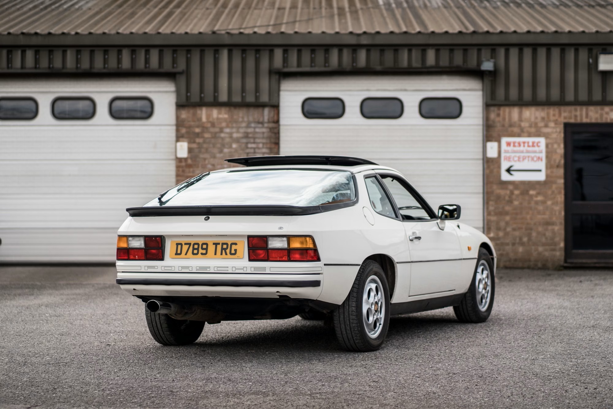 1986 Porsche 924 S in White