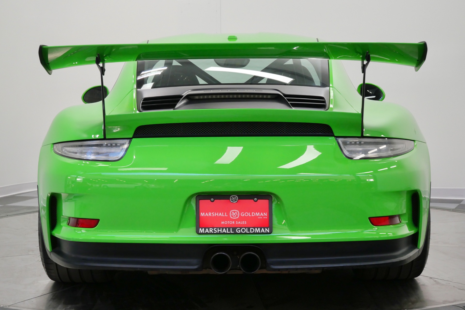 2016 Porsche 911 GT3 RS in Green Yellow