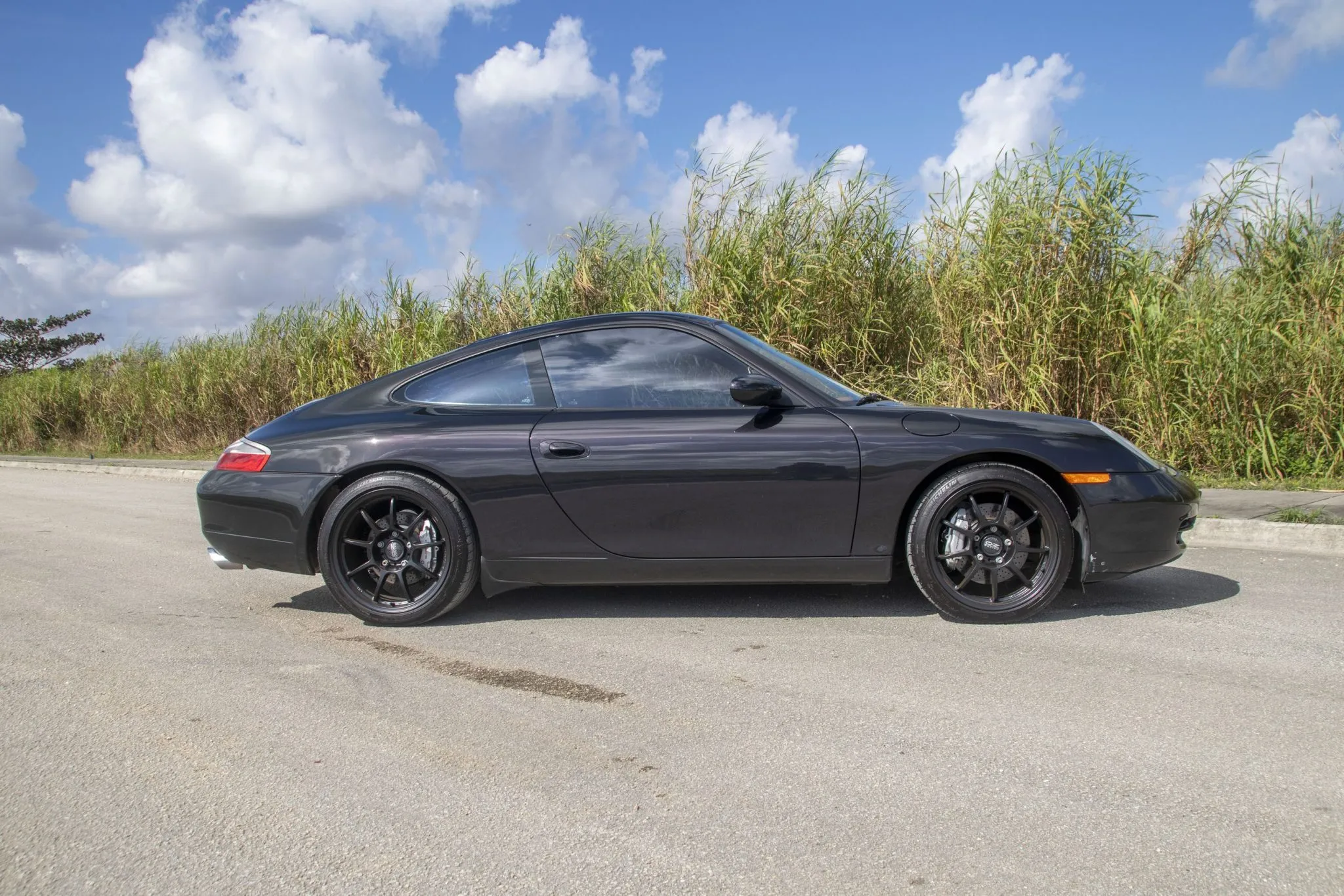 2000 Porsche 911 Carrera  In Violet Chromaflair