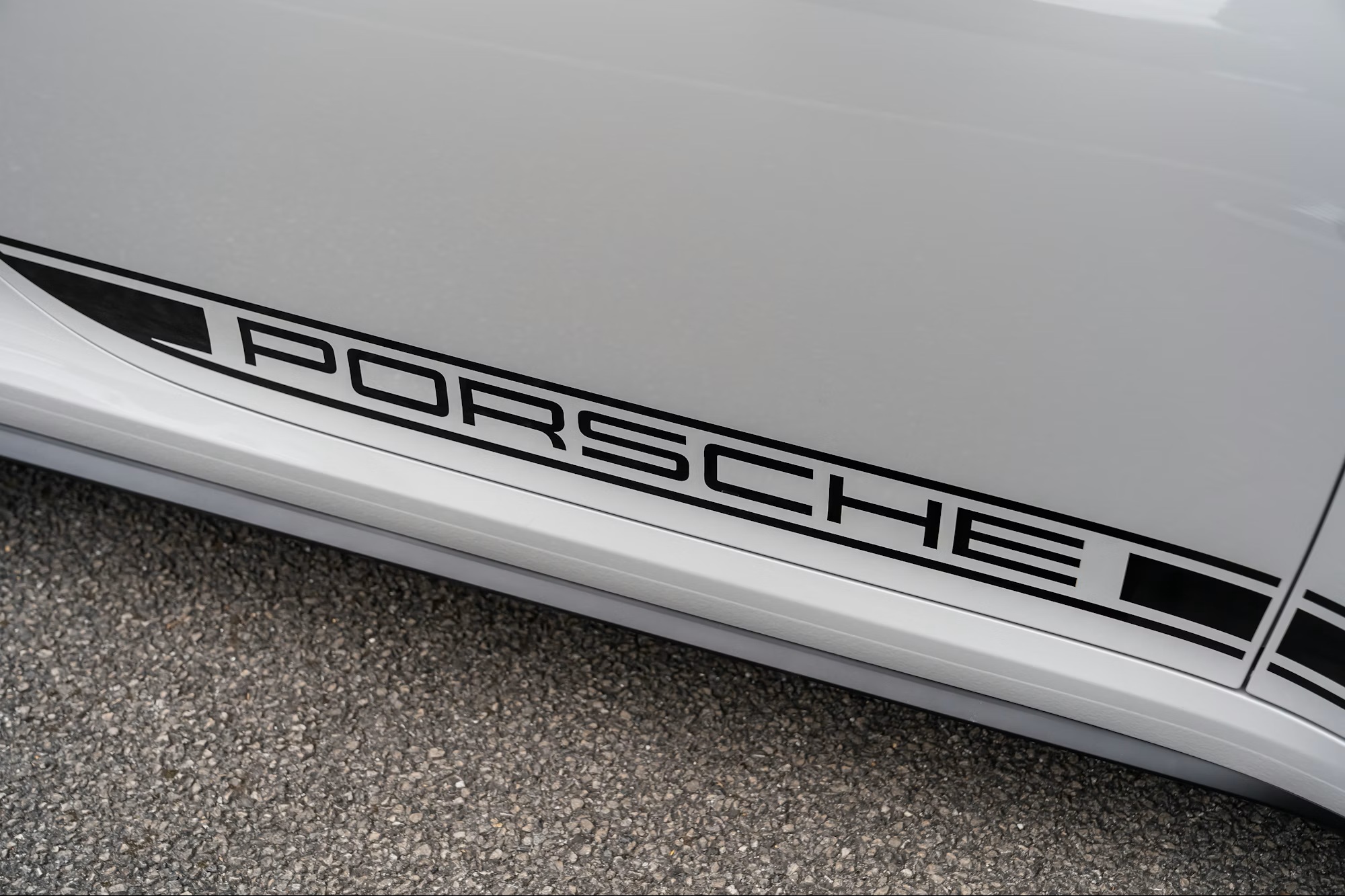 2023 Porsche 911 Turbo in Crayon