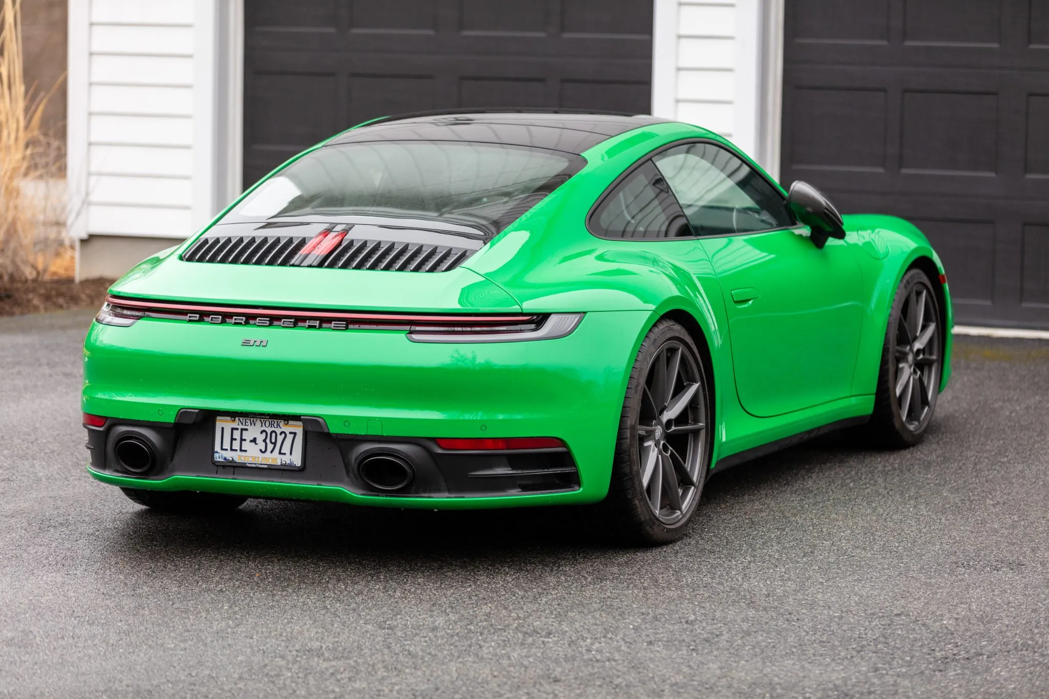 2023 Porsche 911 Carrera T Coupe in Python Green