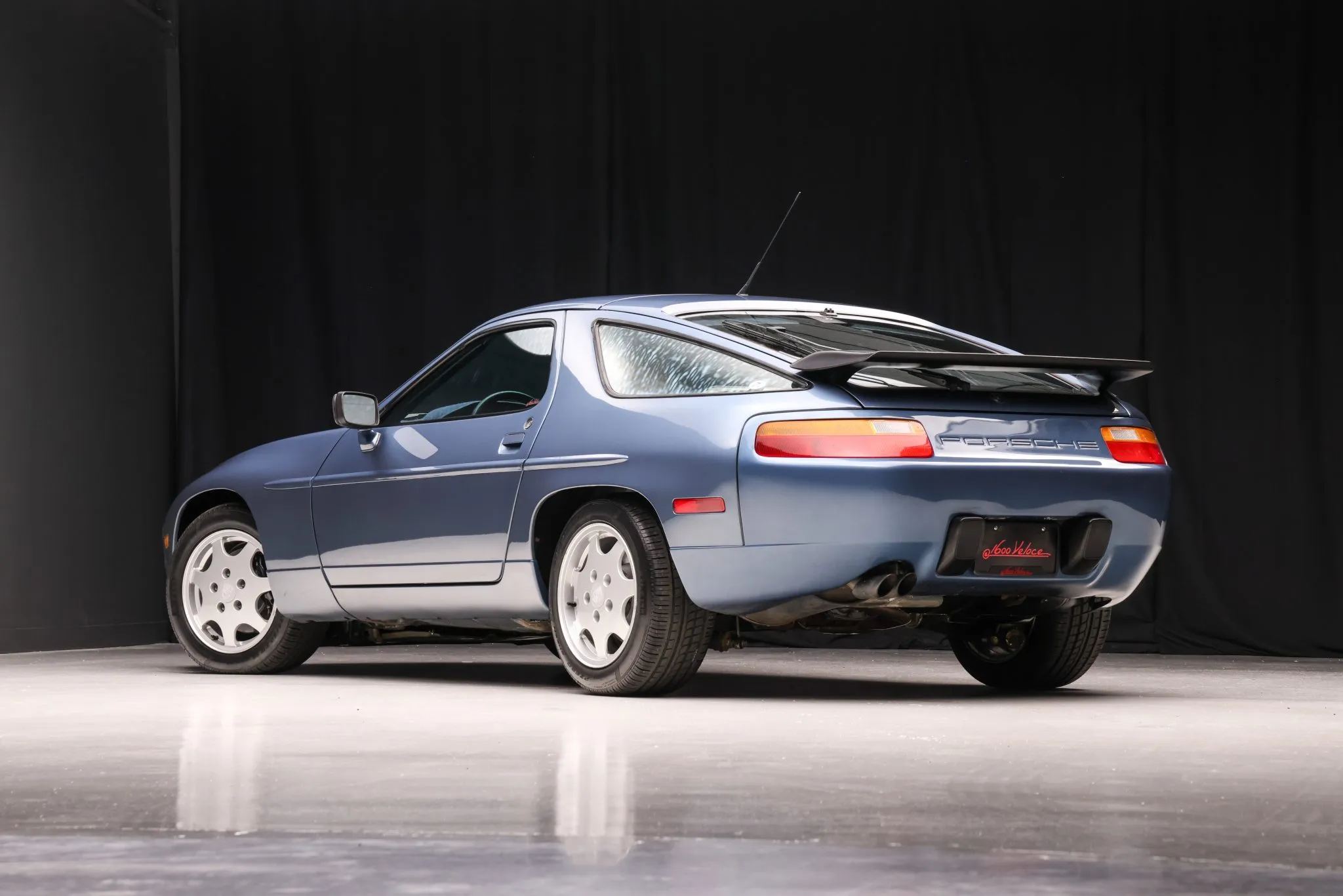 1990 Porsche 928 GT in Dove Blue Metallic