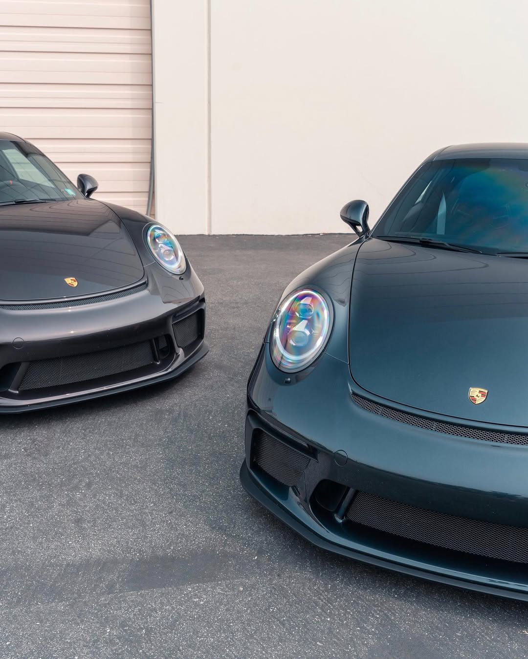 2019 Porsche 911 GT3 in Carbon Grey Metallic