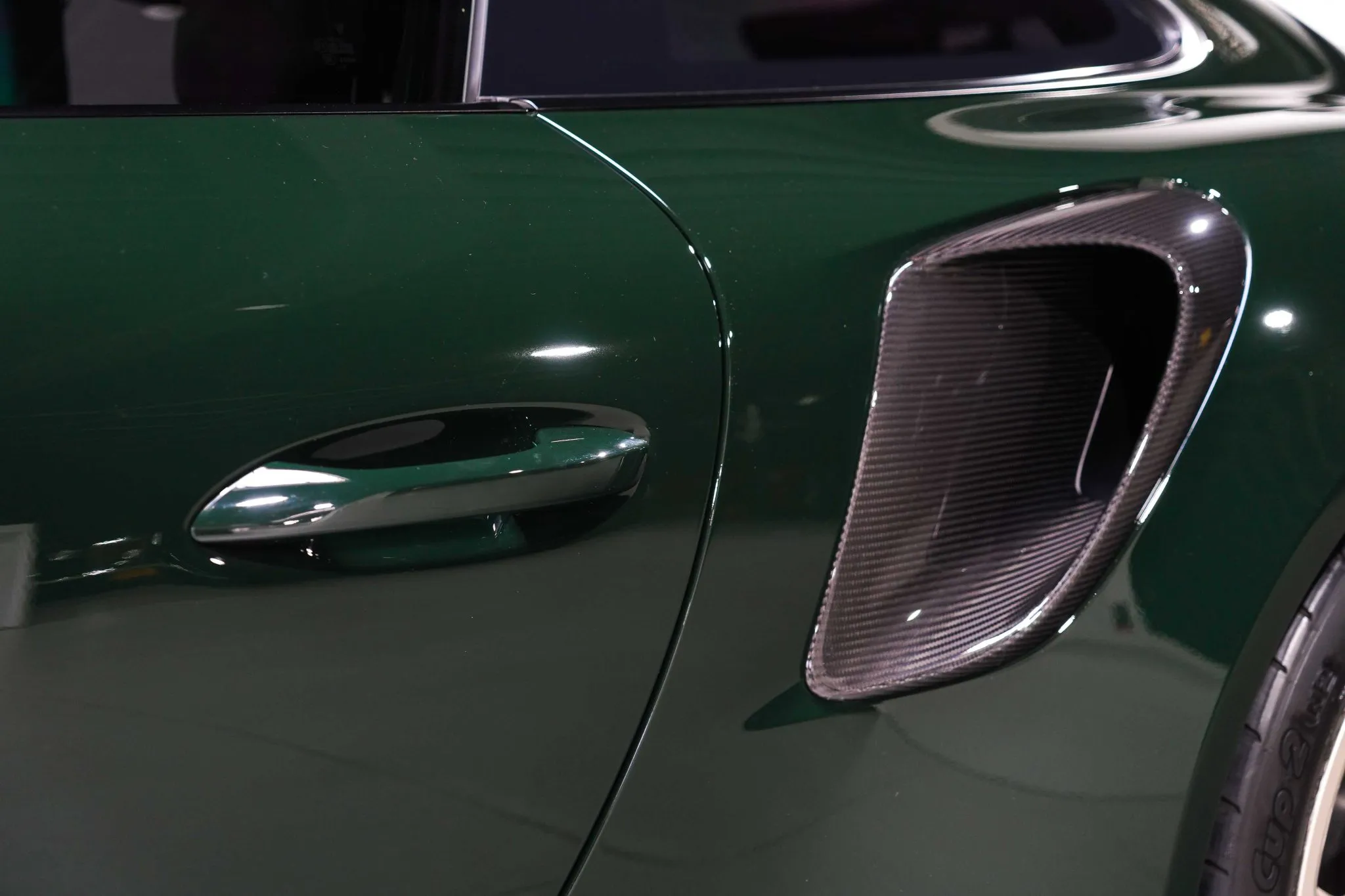 2018 Porsche 911 GT2 RS in Brewster Green