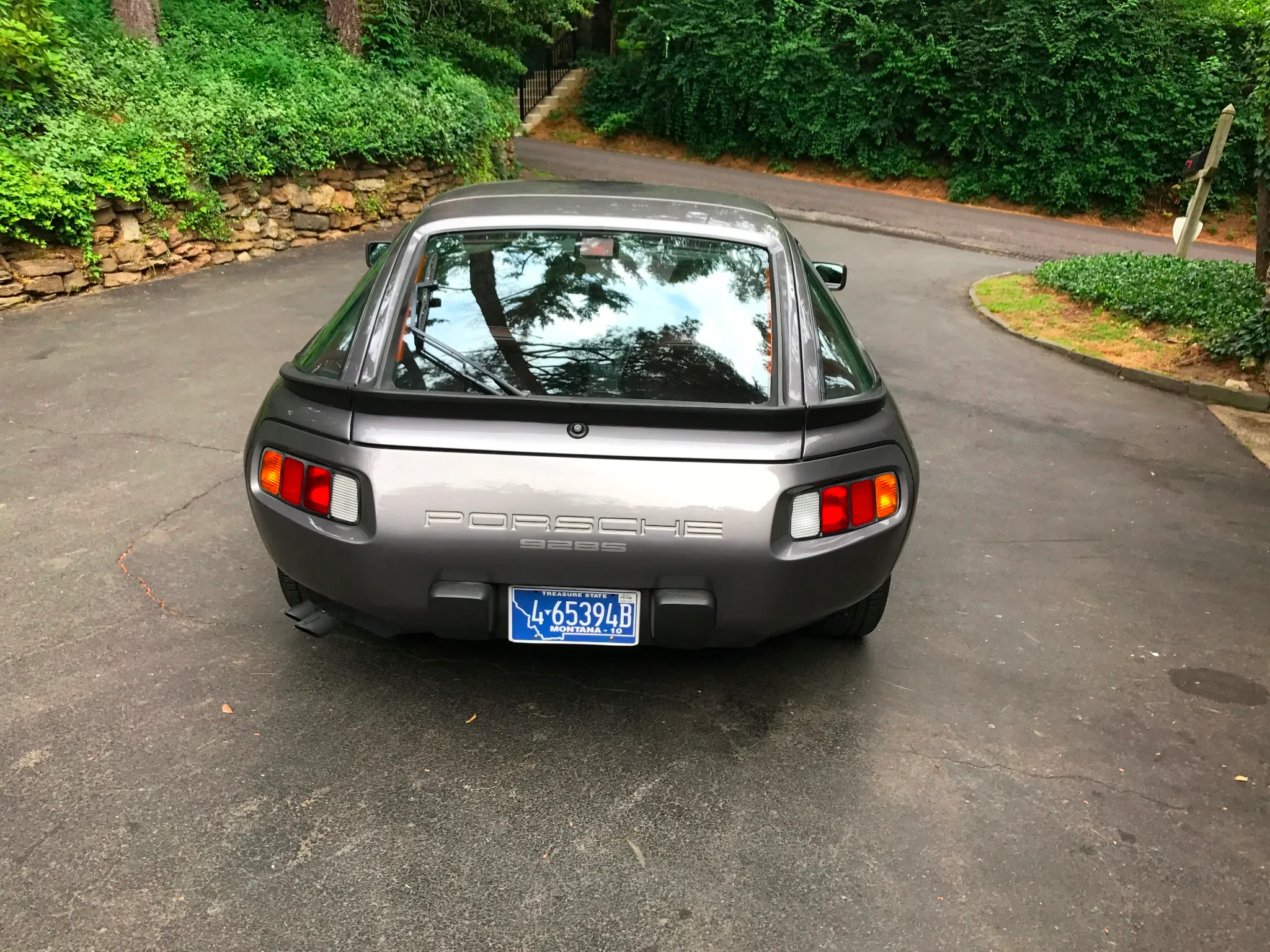 1986.5 Porsche 928S in Meteor Grey Metallic