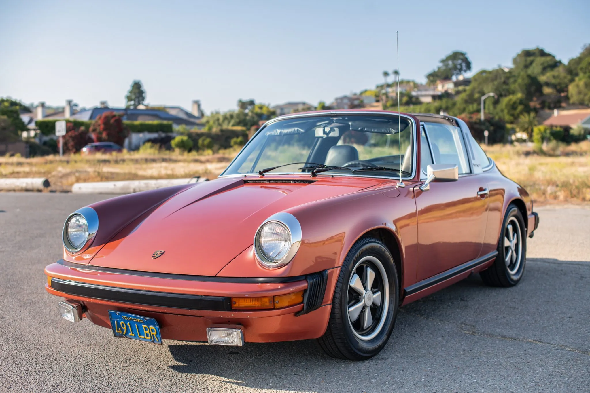 1974 Porsche 911 Targa In Salmon Metallic