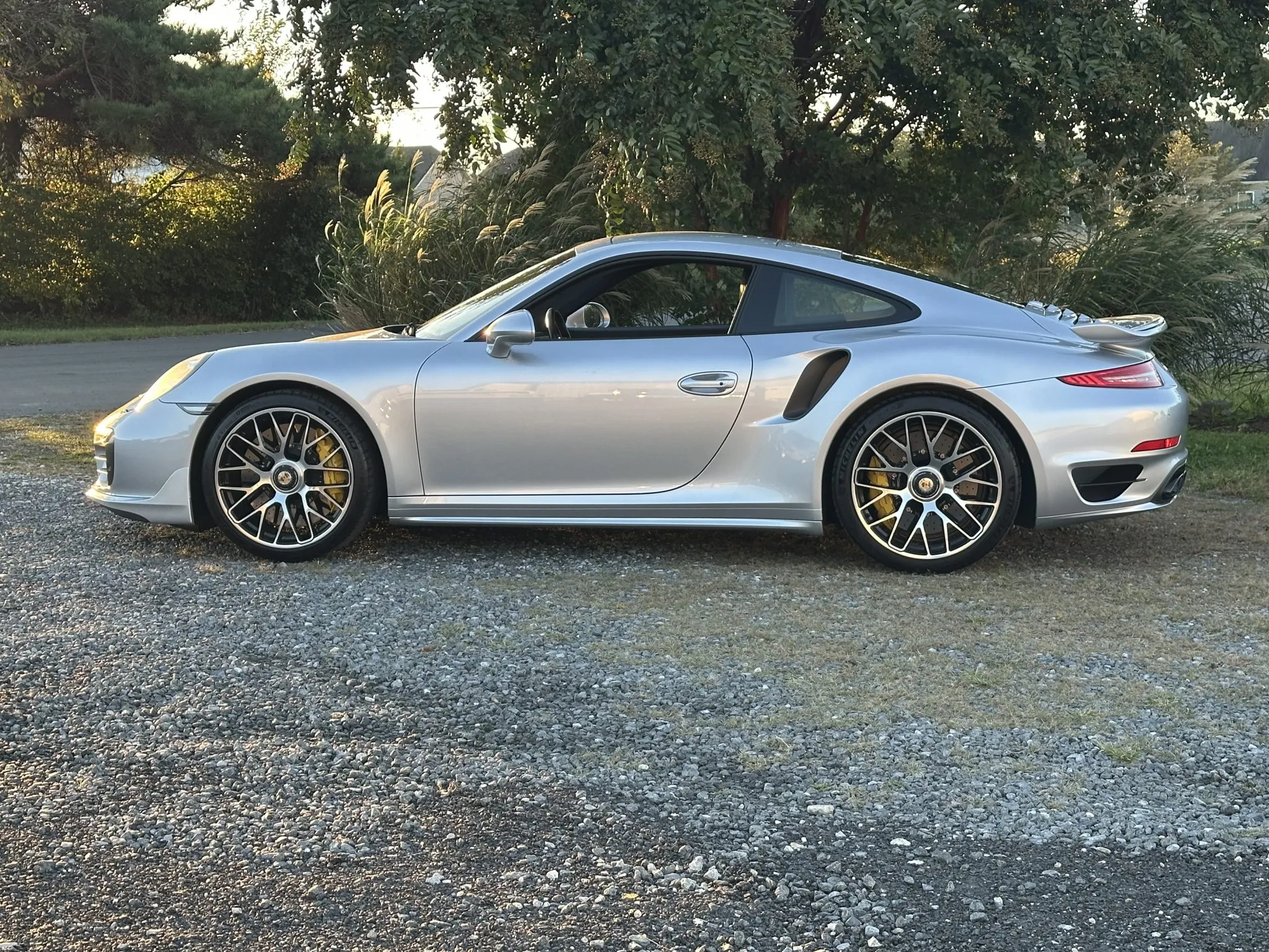2015 Porsche 911 Turbo S Coupe in Rhodium Silver Metallic