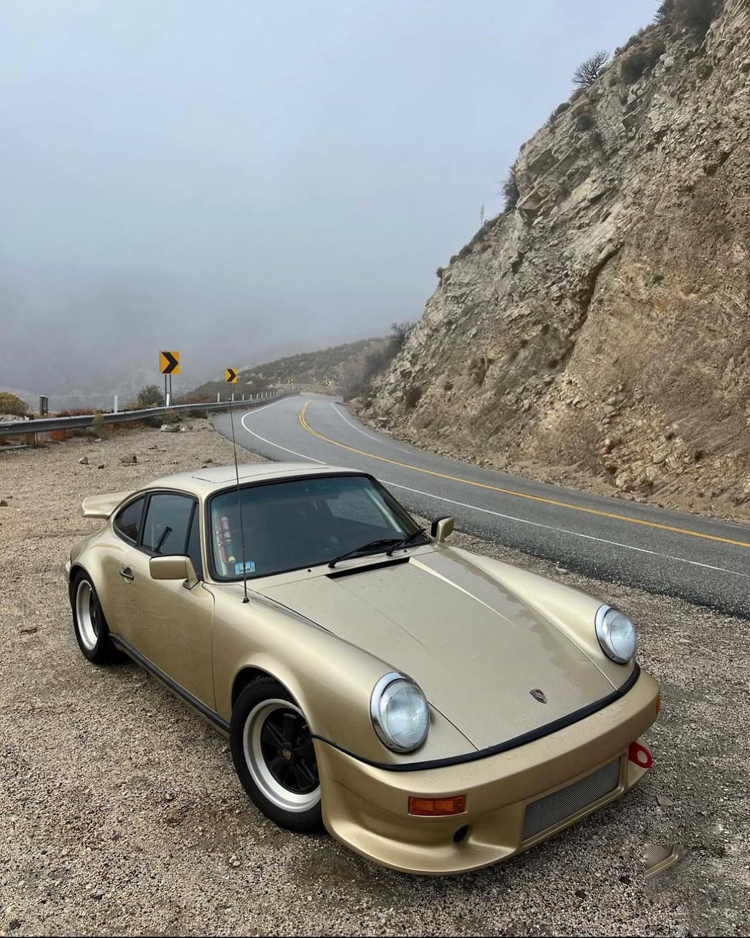 Porsche 911 SC Coupe in Hellbronze Metallic