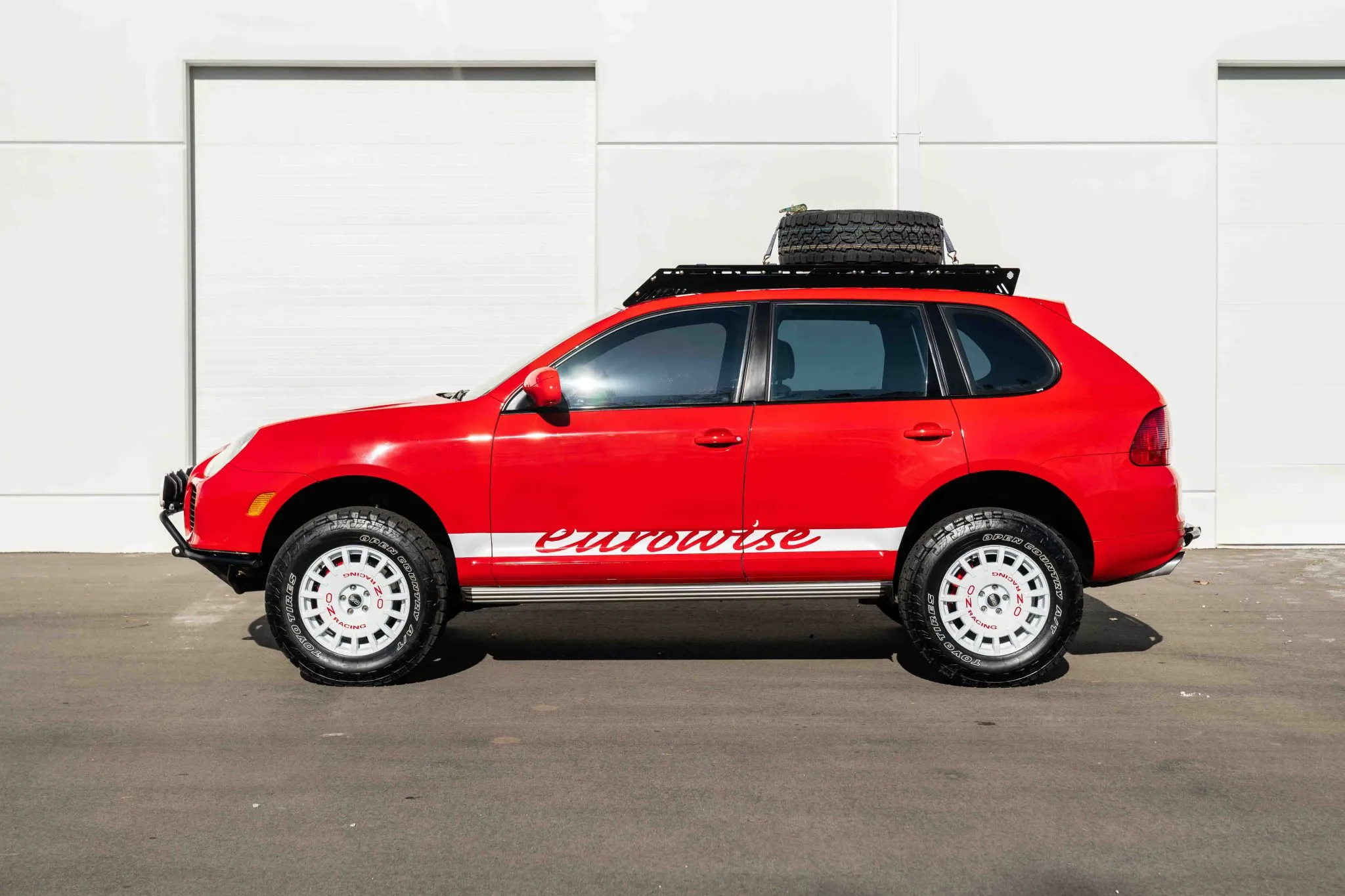 2005 Porsche Cayenne Turbo in Guards Red