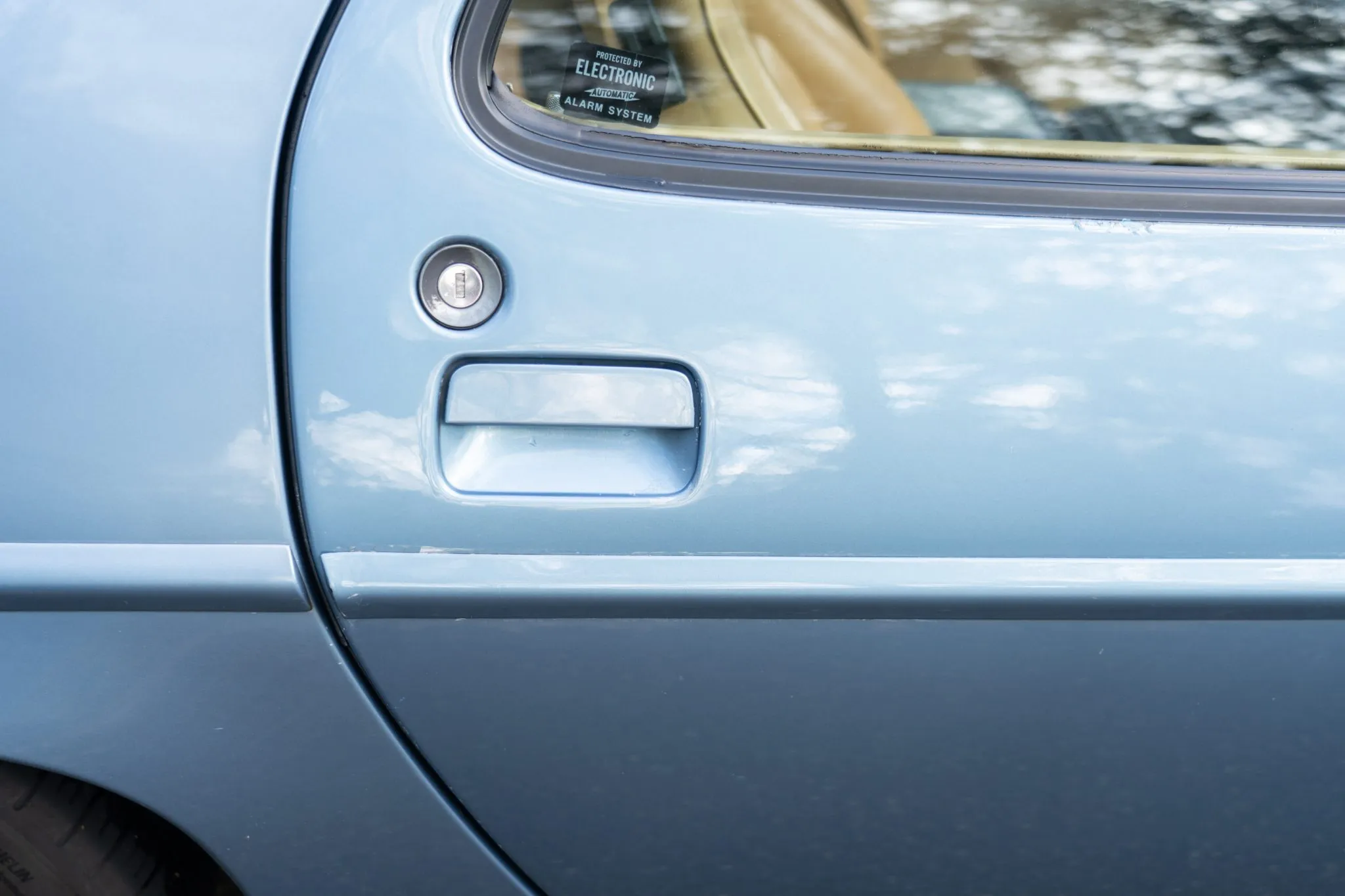 1986.5 Porsche 928S in Iris Blue Metallic