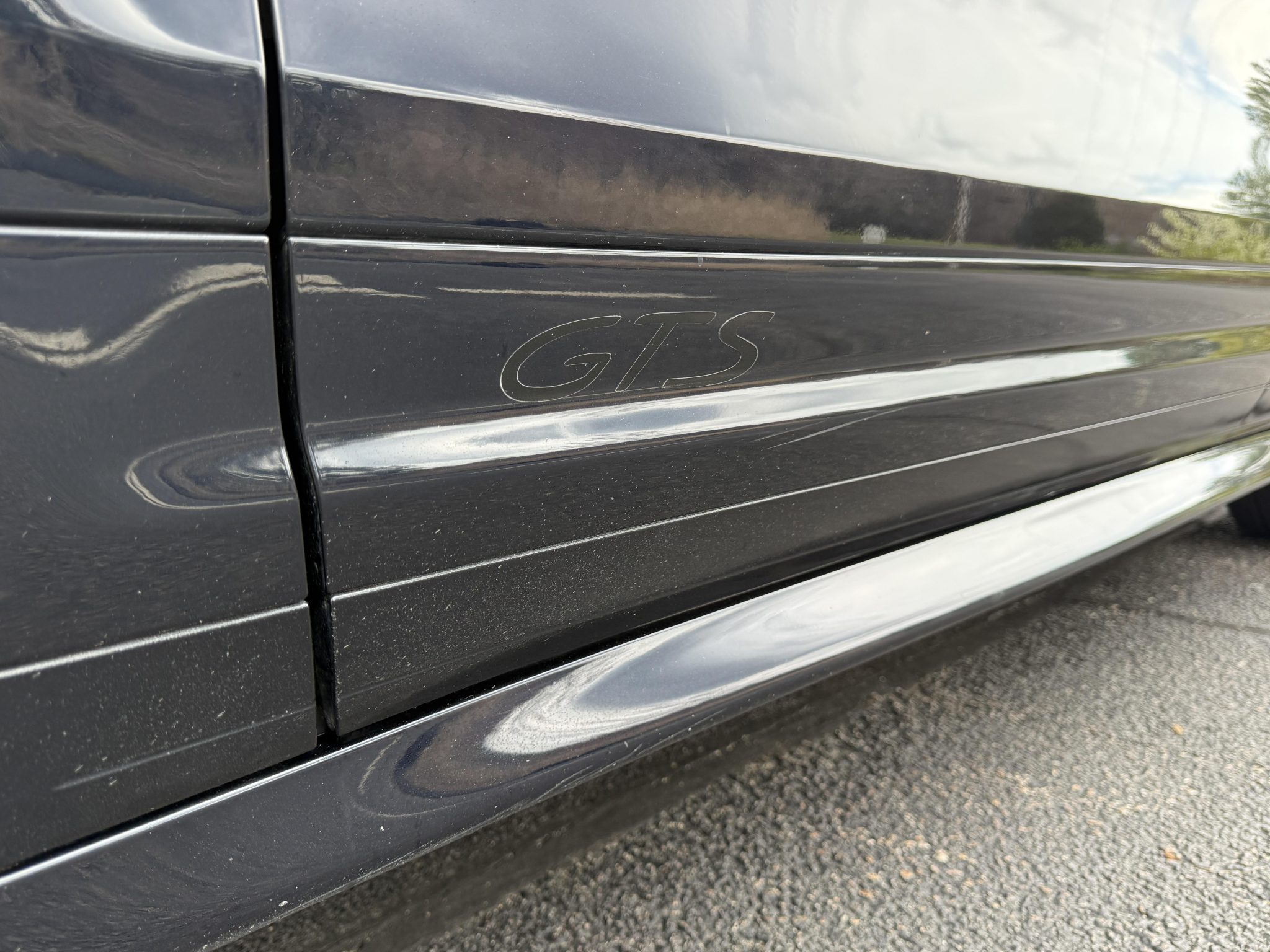 2016 Porsche Cayenne GTS in Moonlight Blue Metallic