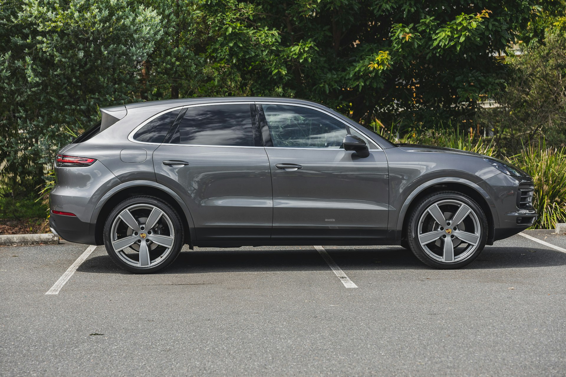 2019 Porsche Cayenne in Quartz Grey Metallic