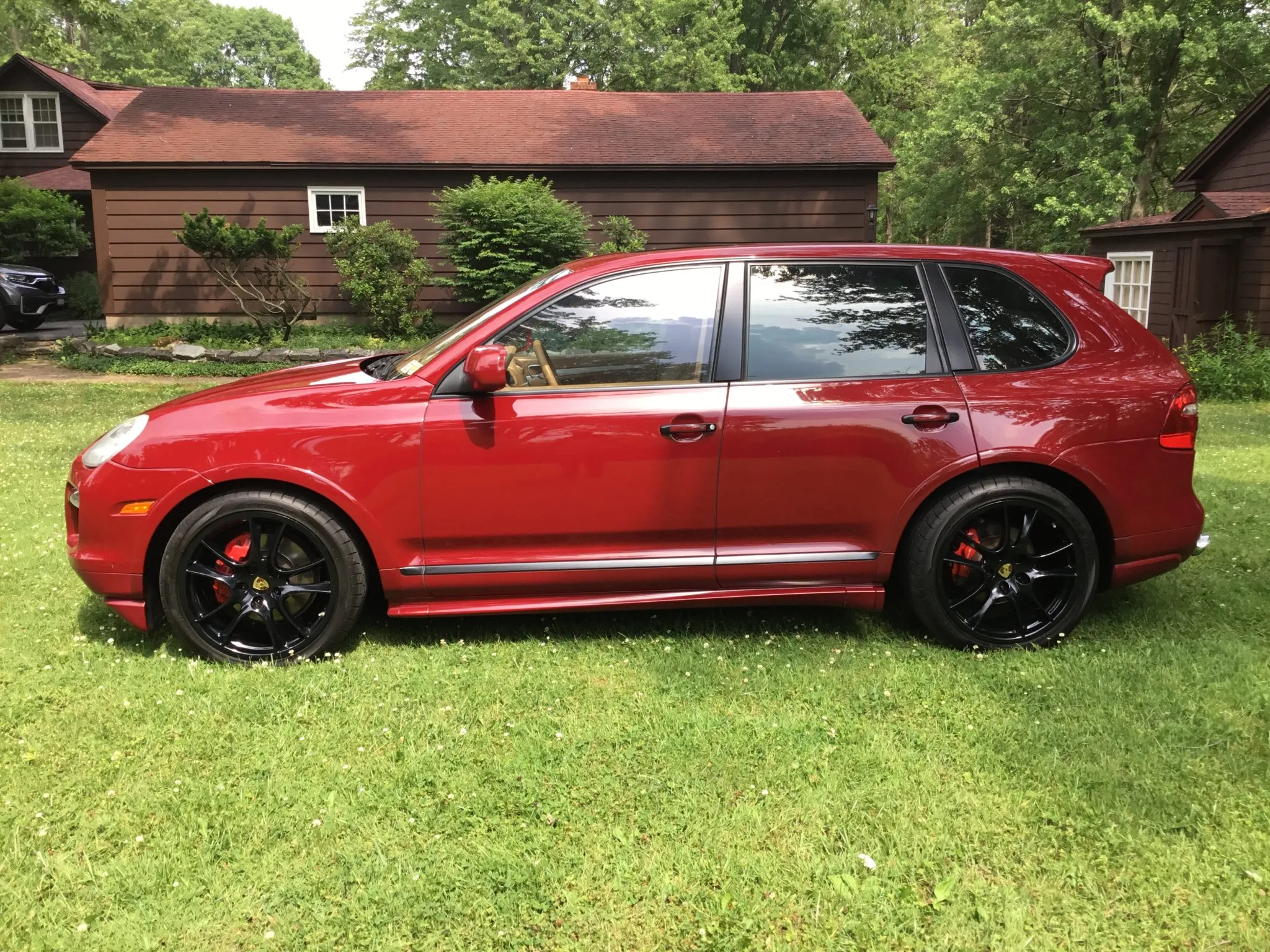 2009 Porsche Cayenne GTS in GTS Red