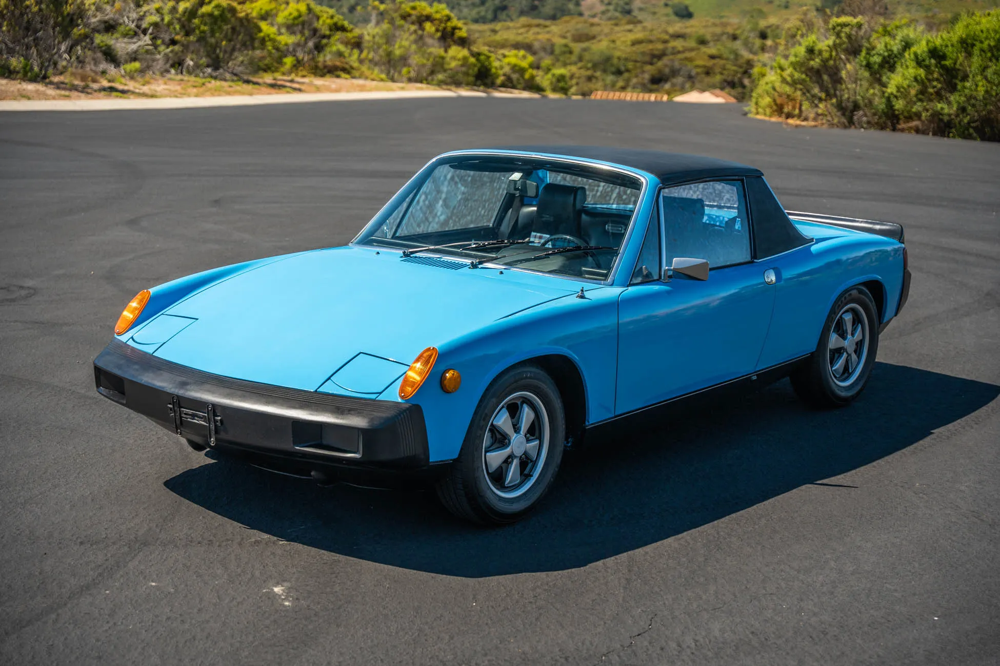1975 Porsche 914 in Laguna Blue