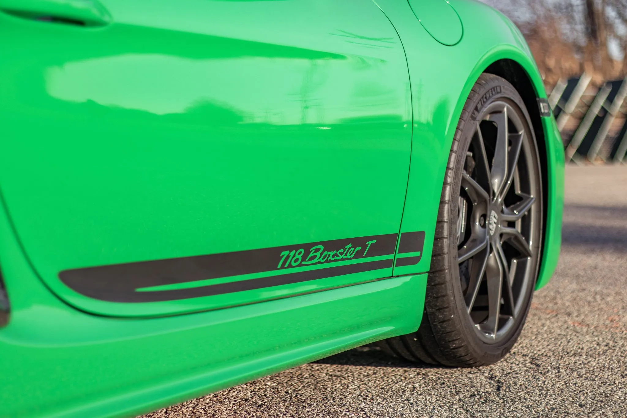 2021 Porsche 718 Boxster T 4.0 in Python Green