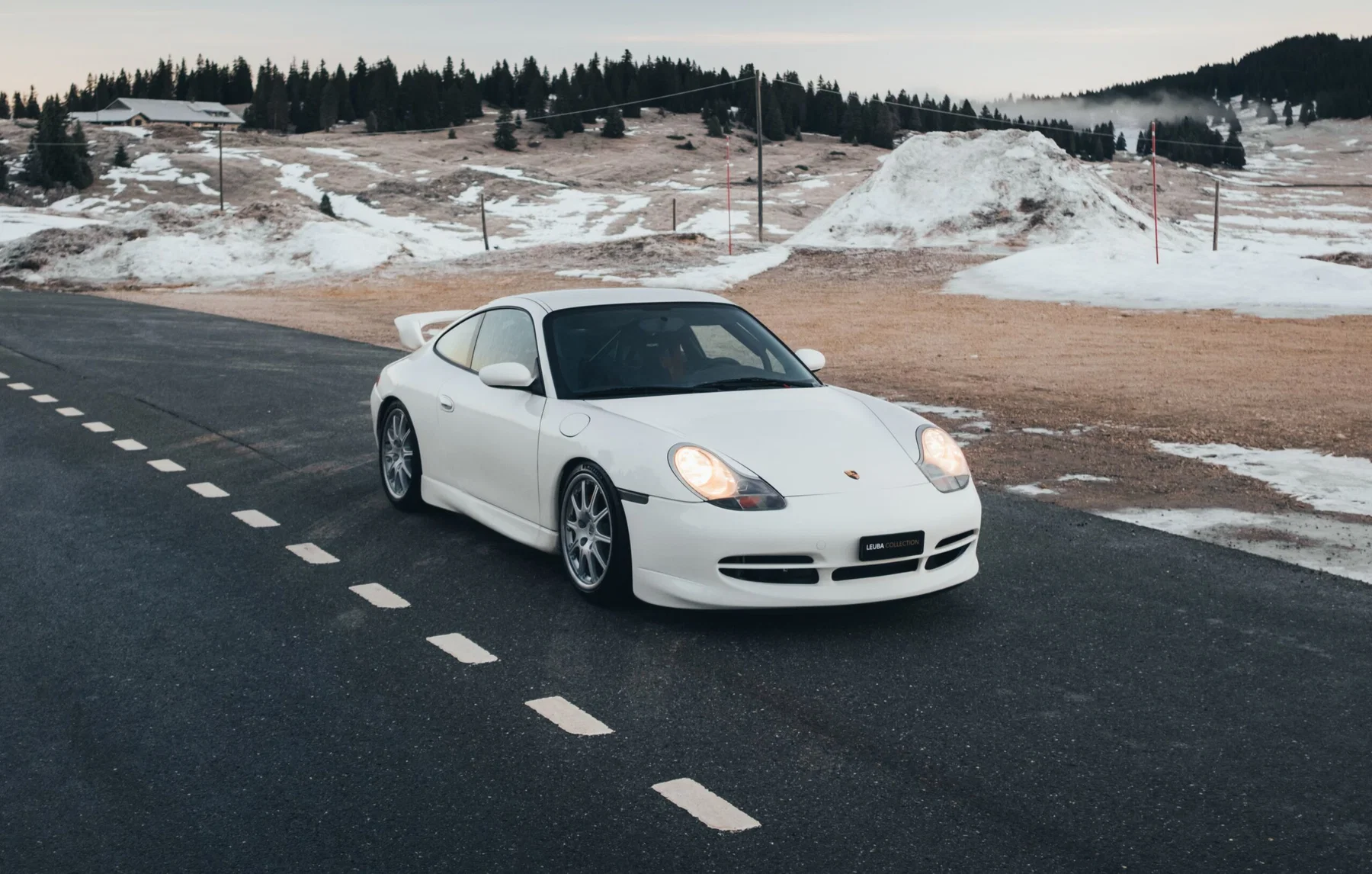 2000 Porsche 911 GT3 Clubsport in Biarritz White