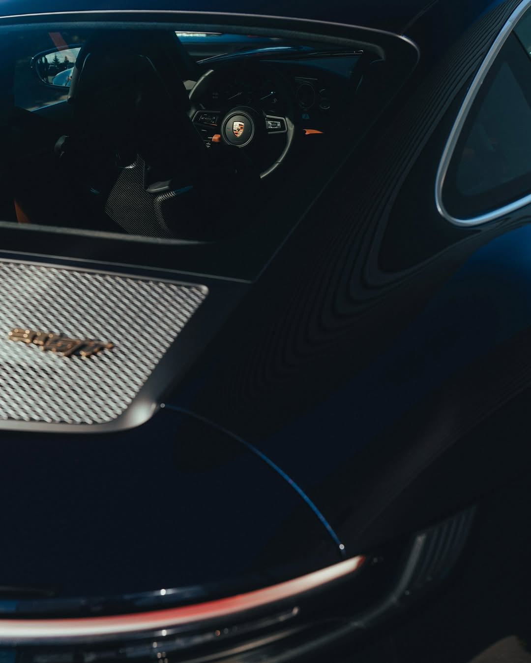 2025 Porsche 911 S/T in Carbon Black Metallic