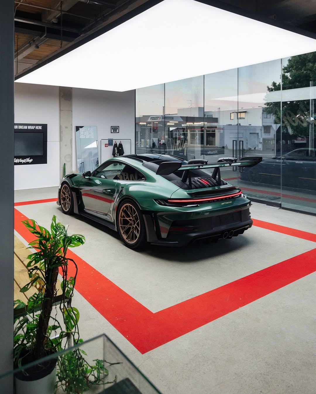 2024 Porsche 911 GT3 RS in Fir Green Metallic
