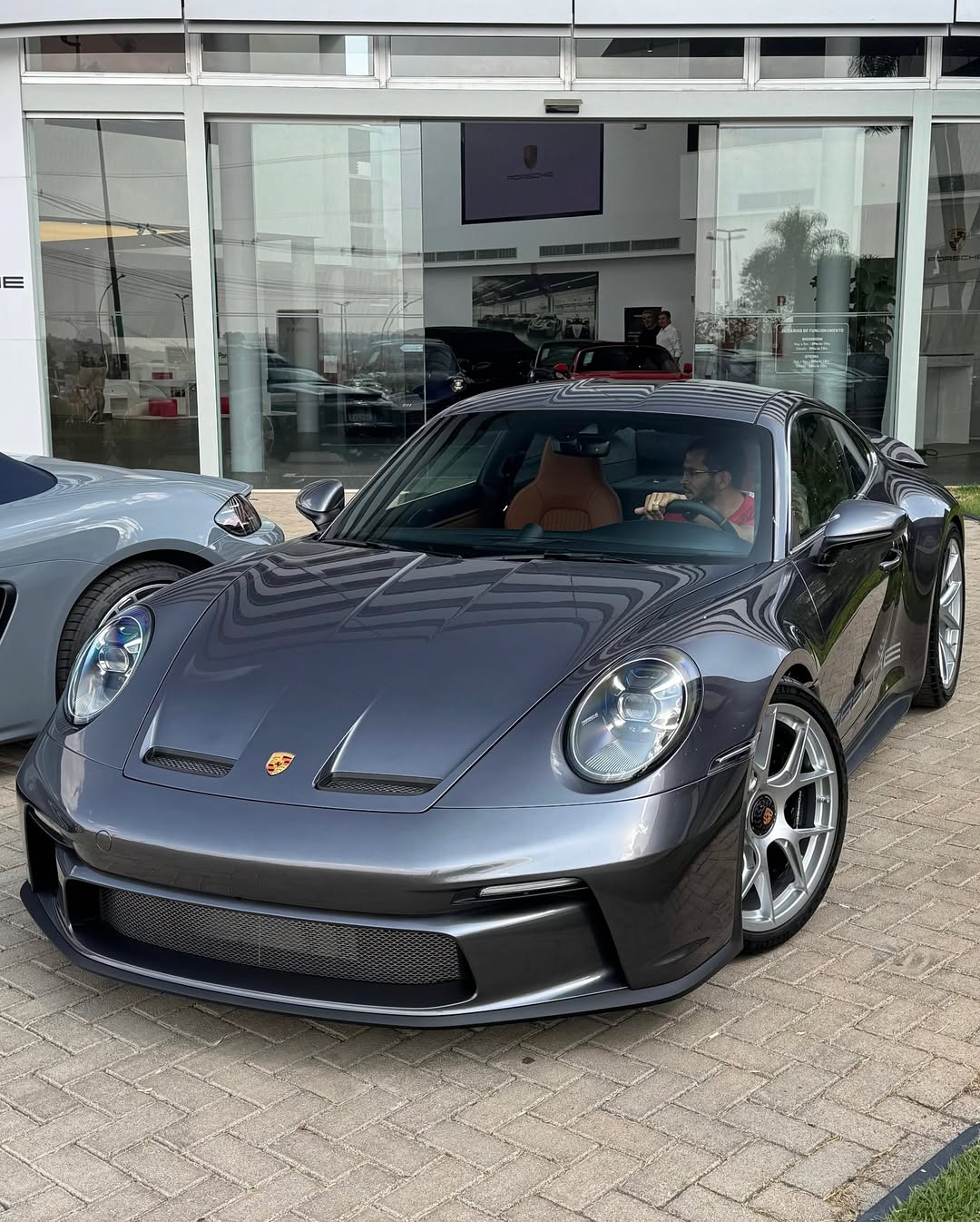 2024 Porsche 911 S/T in Parliament Grey Metallic