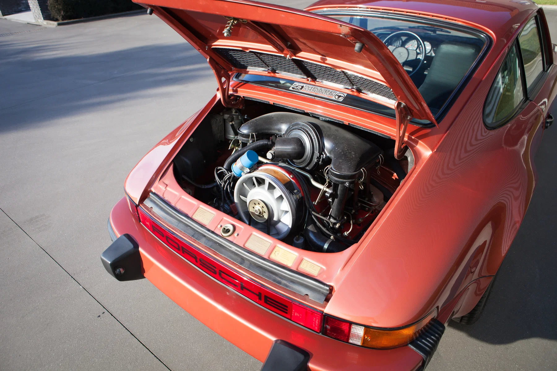 1974 Porsche 911 Carrera 2,7 in Salmon Metallic