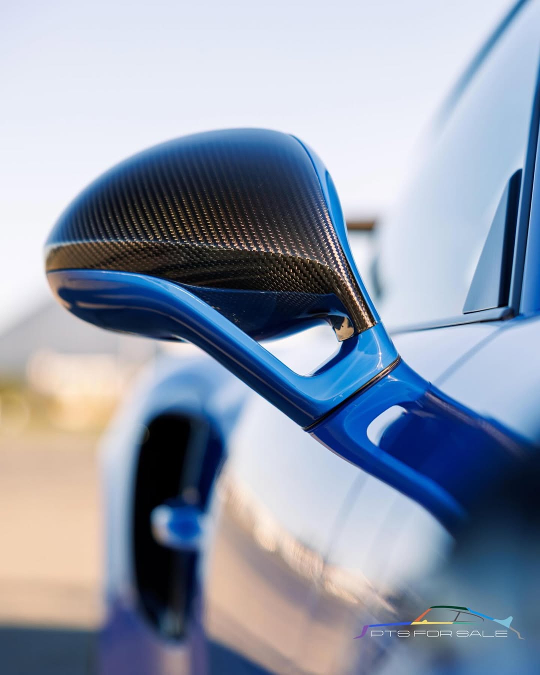 2019 Porsche 911 GT2 RS  in Club Blau