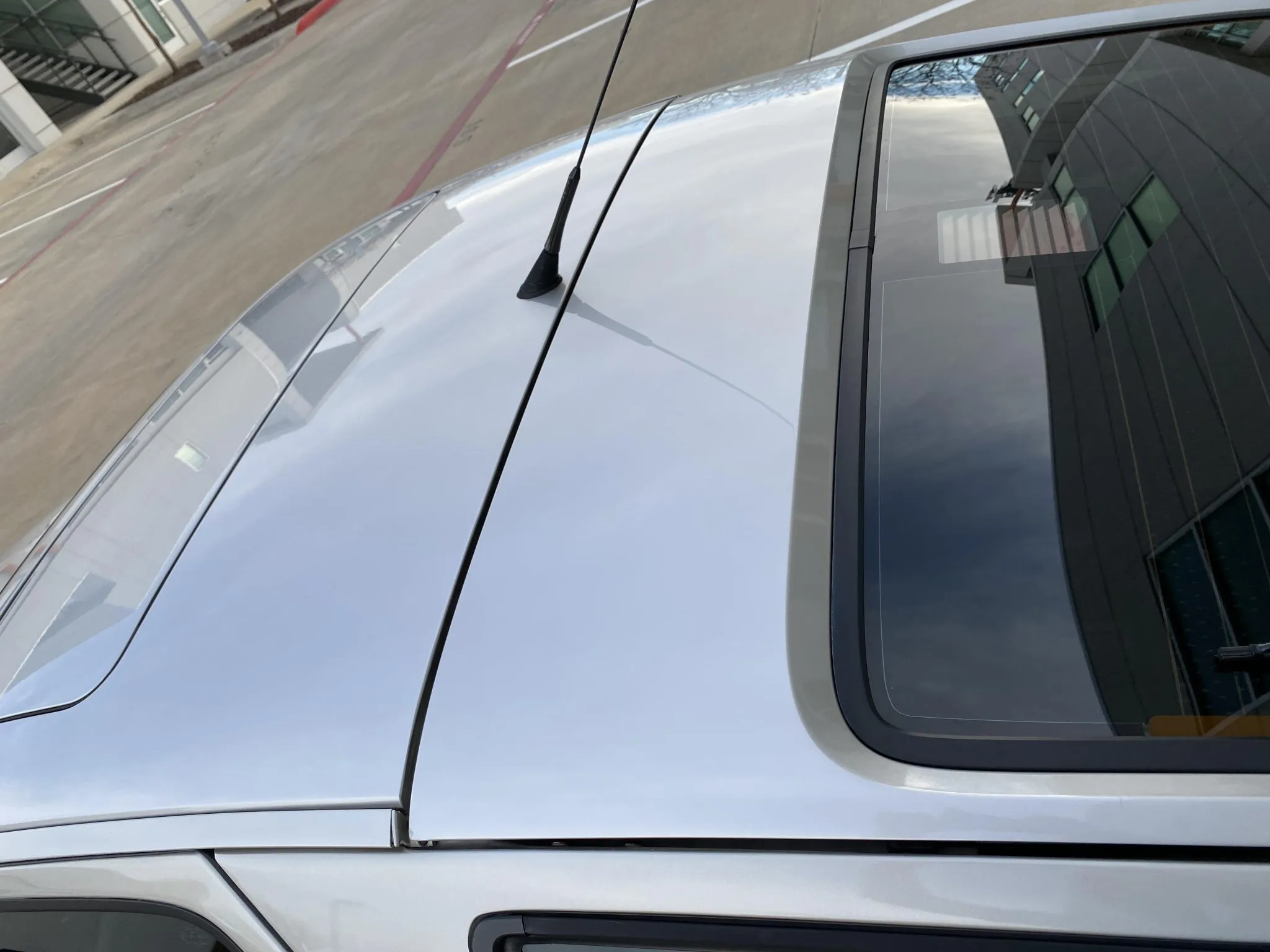 1990 Porsche 928 S4 in Linen Metallic
