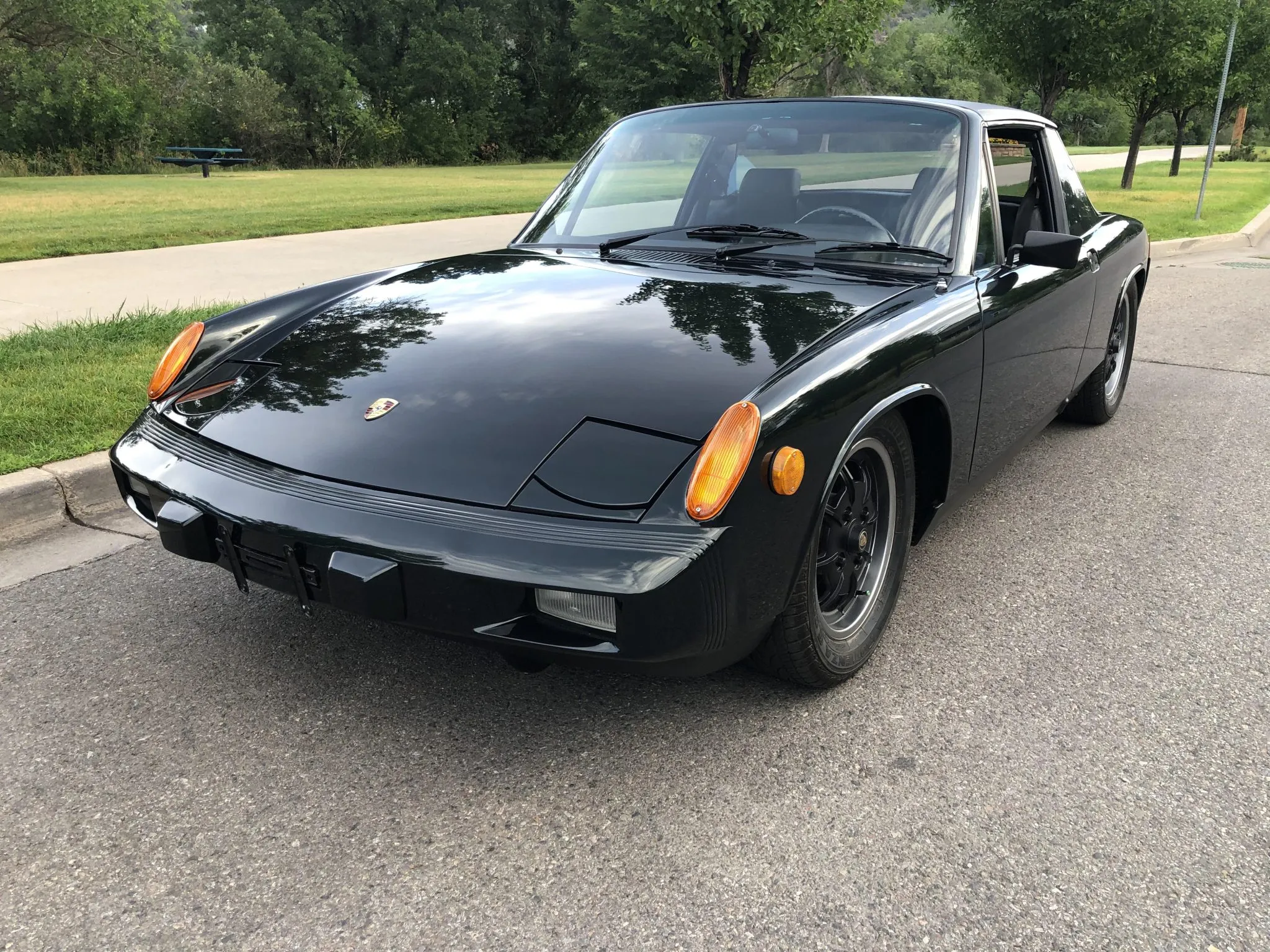 1975 Porsche 914 2.0 in Metallic Dark Green