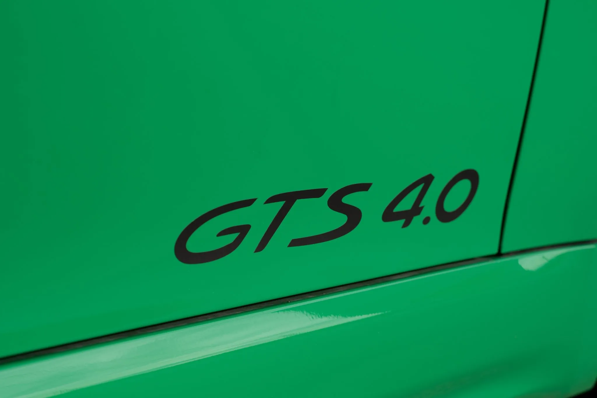 2023 Porsche 718 Cayman GTS 4.0 in Python Green
