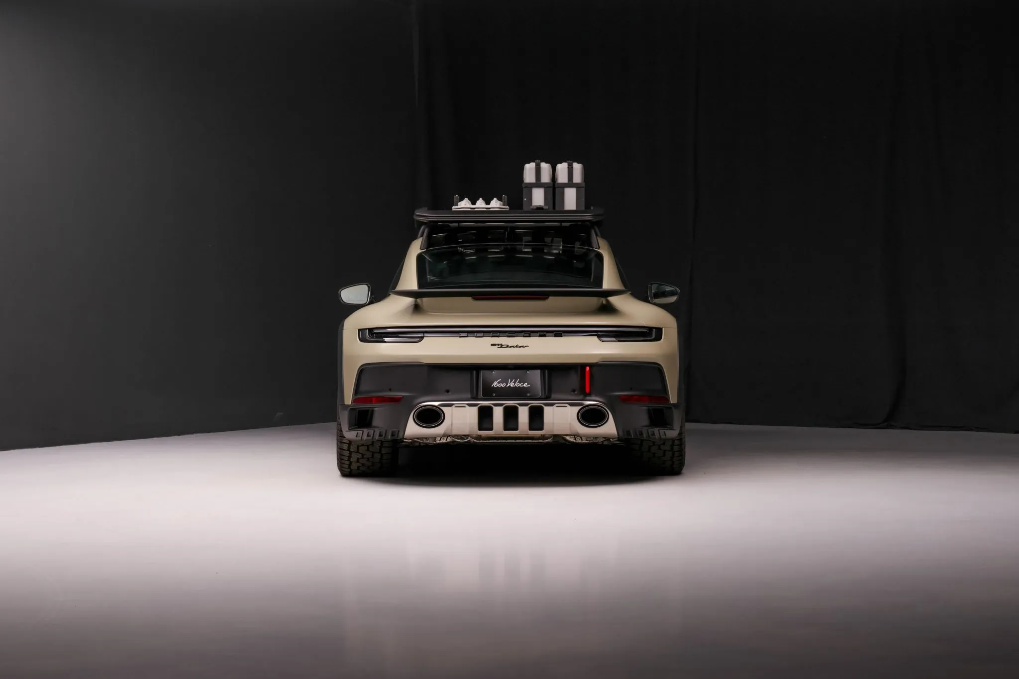 2024 Porsche 911 Dakar Rallye Design in Stone Grey