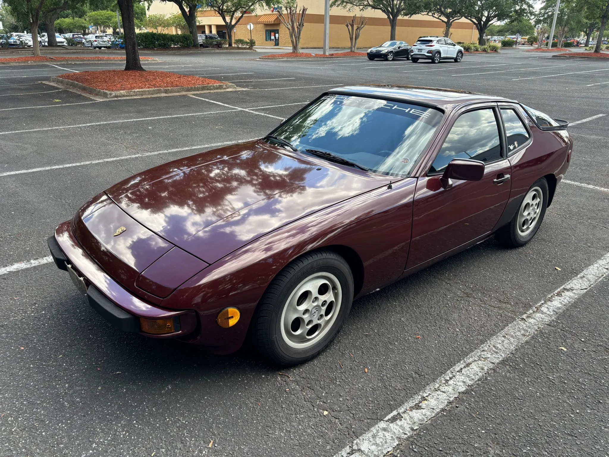 1988 Porsche 924S in Metallic Red